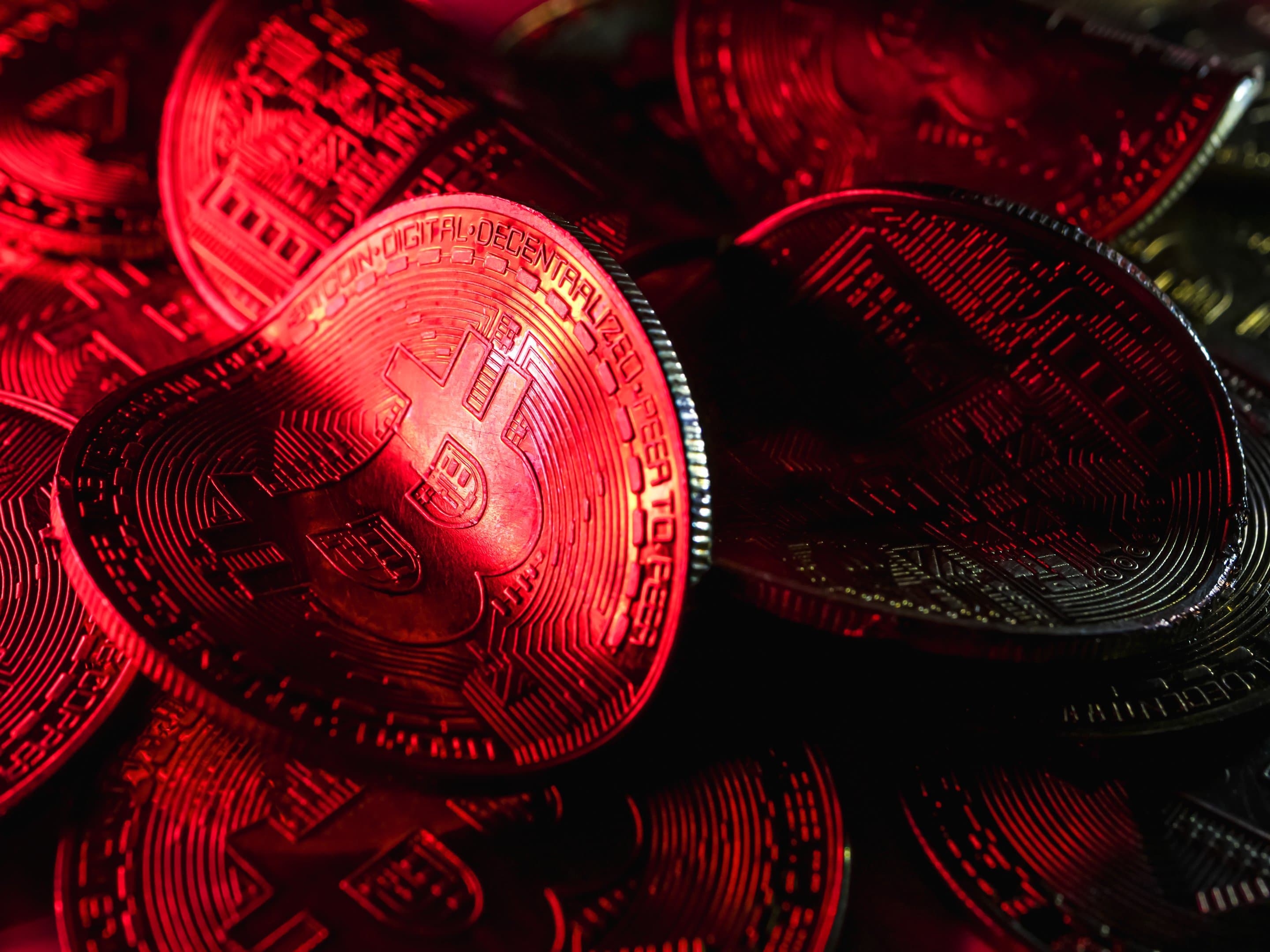 Queima misteriosa destrói 107 bitcoins, avaliados em cerca de R$ 43 milhões
