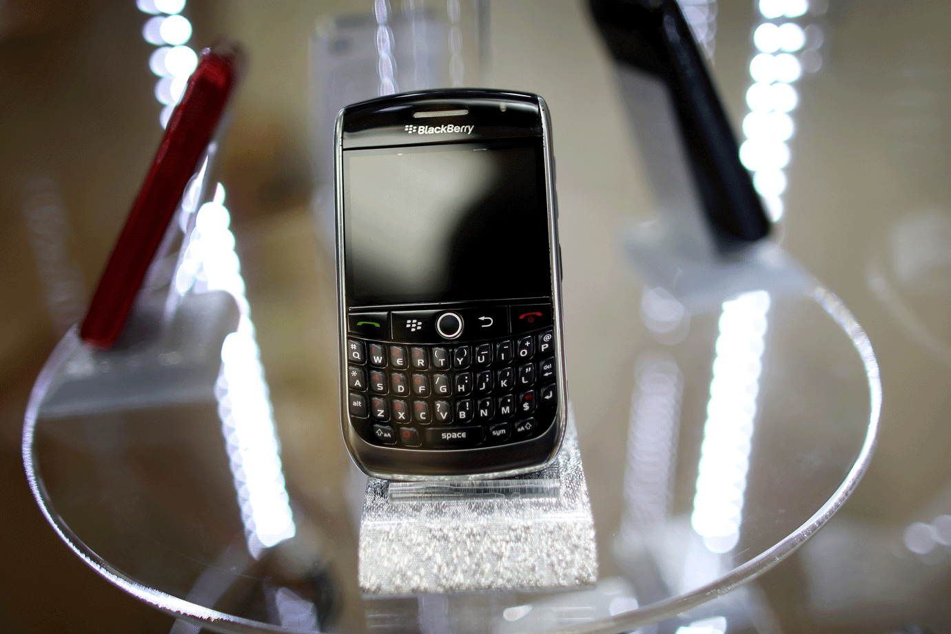 Ações da BlackBerry sobem mais de 160% e entram em nova onda de especulação