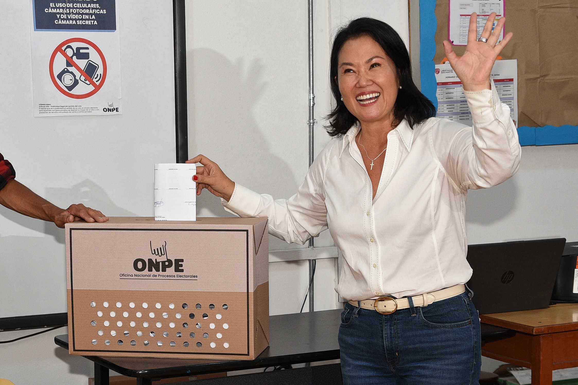 Peru: segundo turno das eleições conta com filha de Fujimori