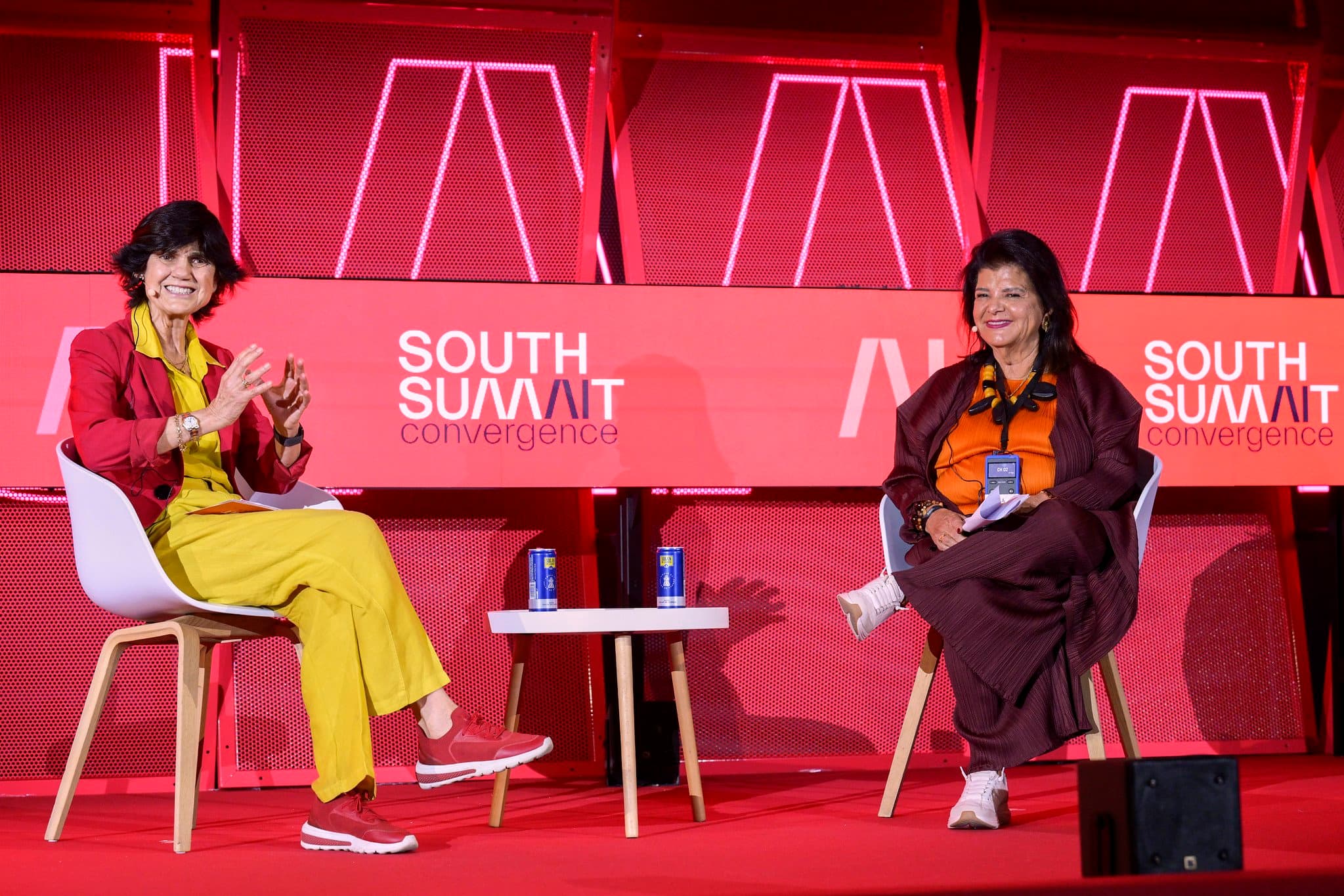 No palco do South Summit de Madri, uma homenagem a Luiza Trajano