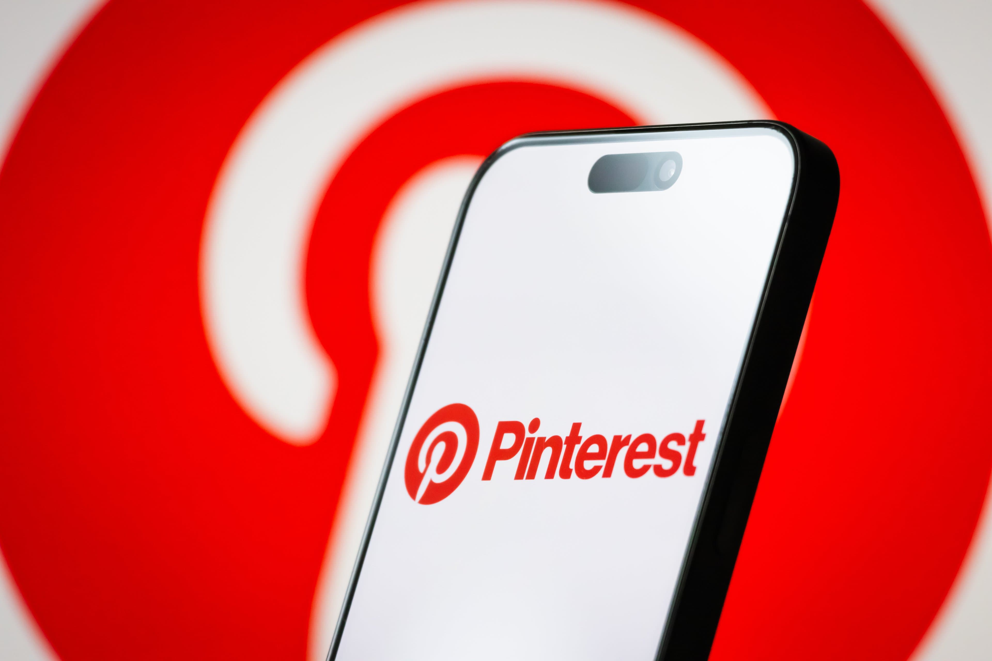 Pinterest vai investir US$ 4 bilhões em serviço de nuvem da Amazon