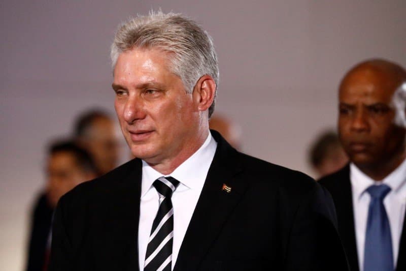 EUA impõem sanções financeiras ao presidente de Cuba