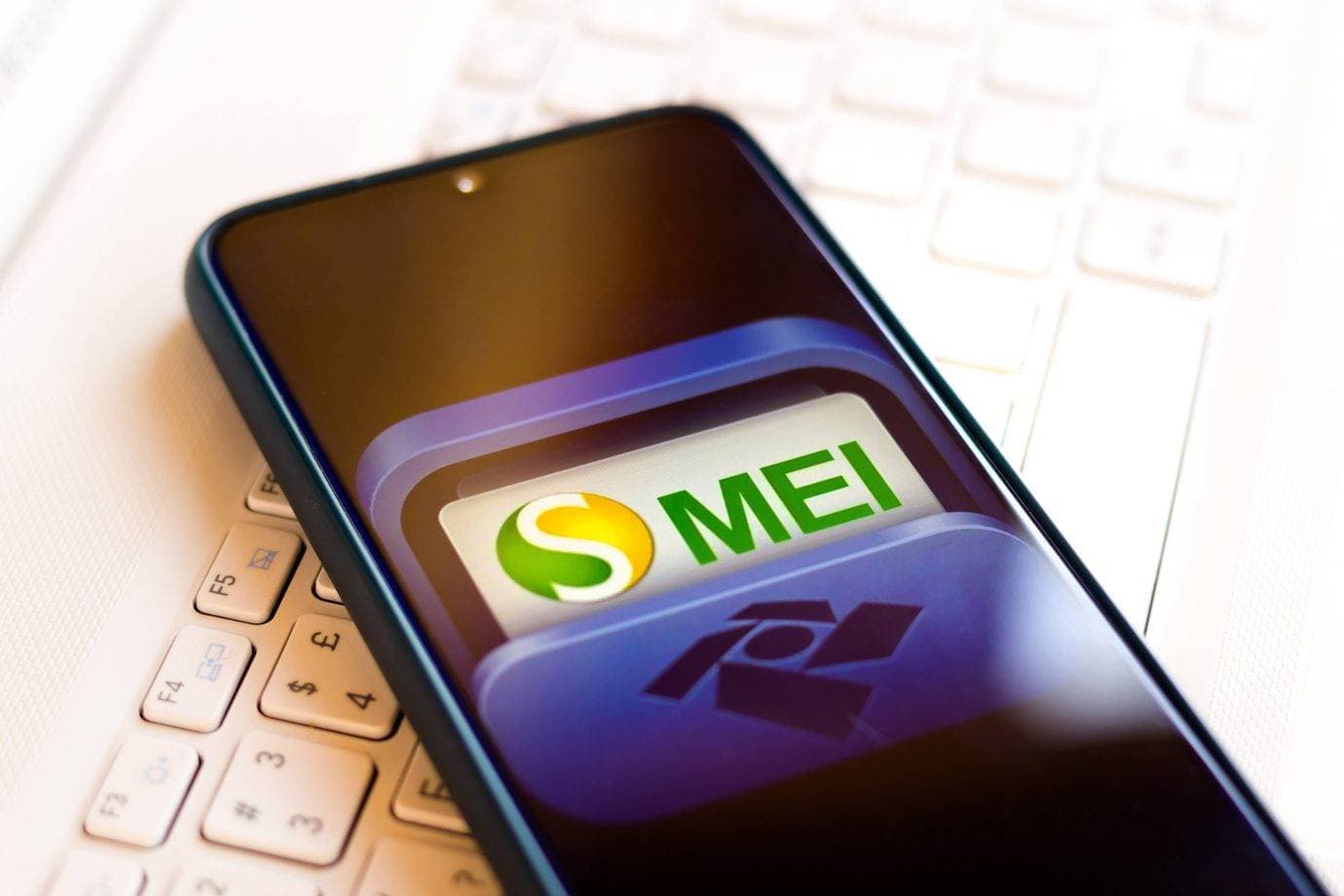 Perdeu o prazo da declaração anual do MEI? Veja como regularizar e pagar menos multa