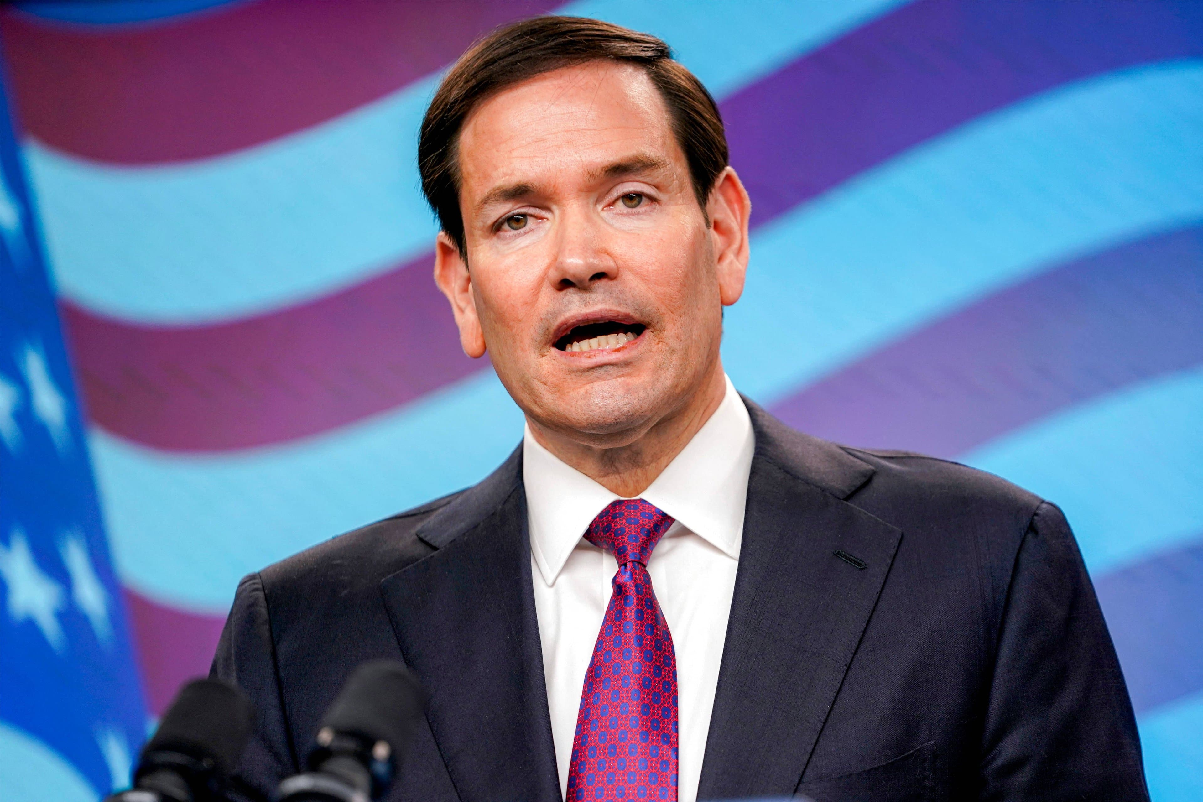 'Nenhum país tem permissão para cobrar pedágios' em Ormuz, diz Marco Rubio