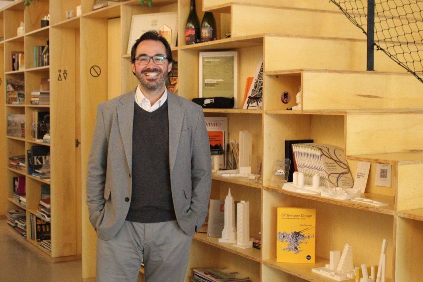 A empresa dele criou um 'Tinder' para o mercado imobiliário e já soma R$ 2,3 bilhões em projetos