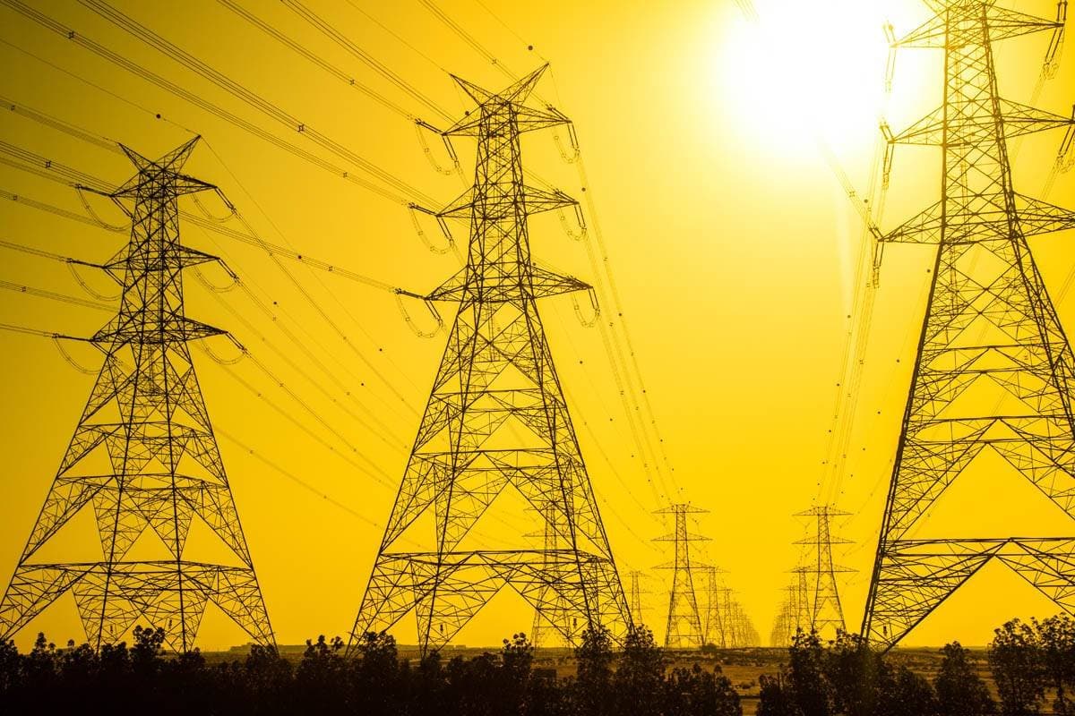 Contas de luz: bandeira tarifária permanecerá amarela em julho, diz Aneel
