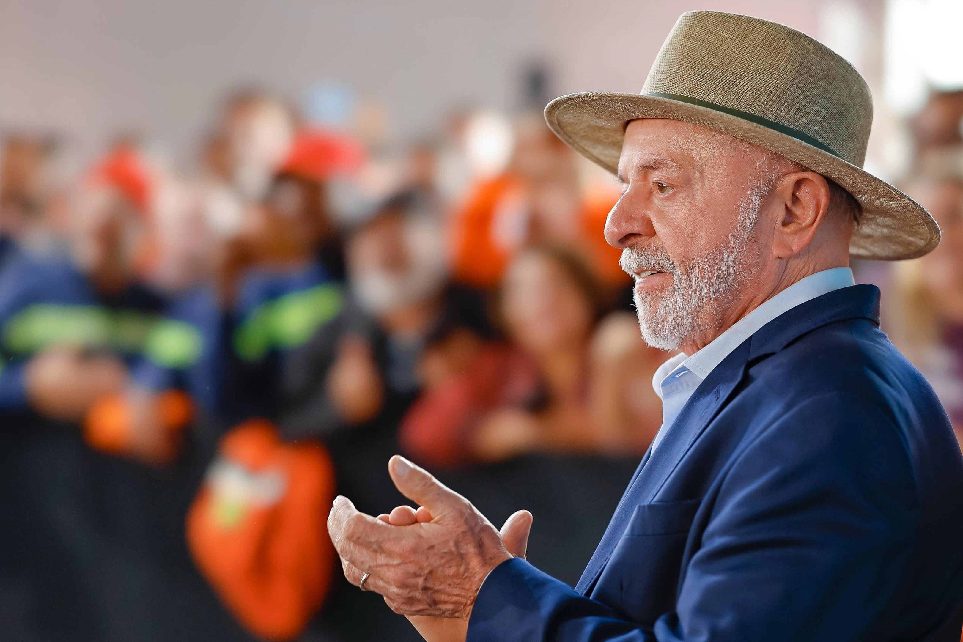 Lula participa de cúpula do Mercosul em meio à guinada à direita