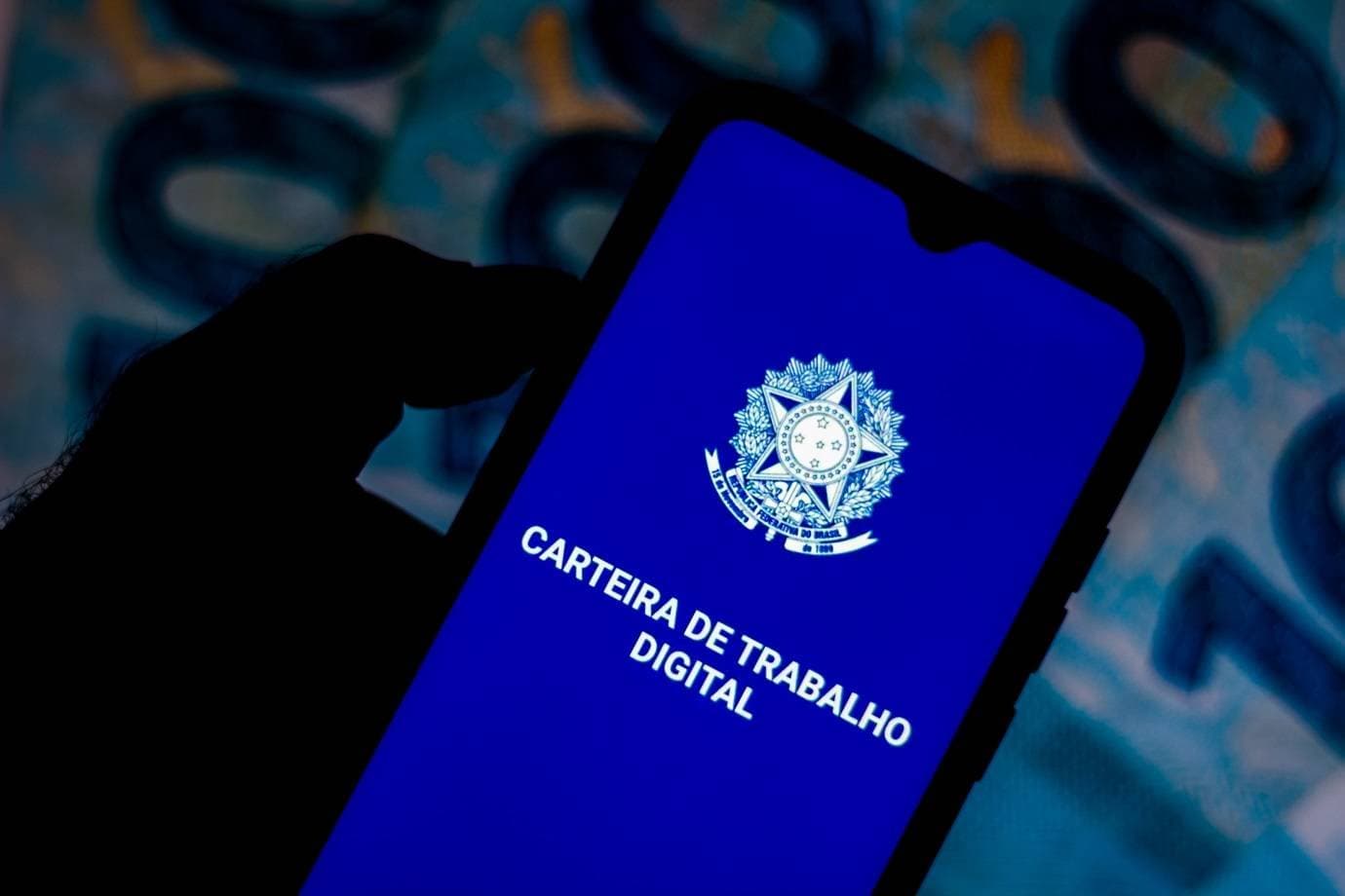 Caged: Brasil cria 72,9 mil empregos em maio, menor nível para o mês desde 2020