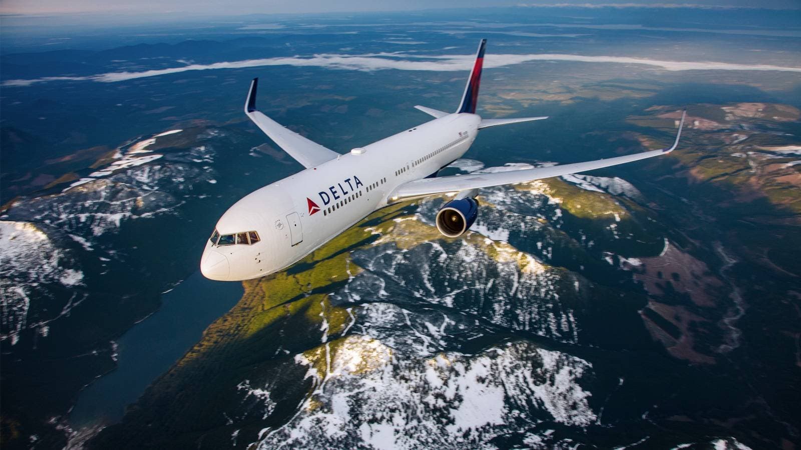 Por que aéreas não baixam preços mesmo com combustível mais barato