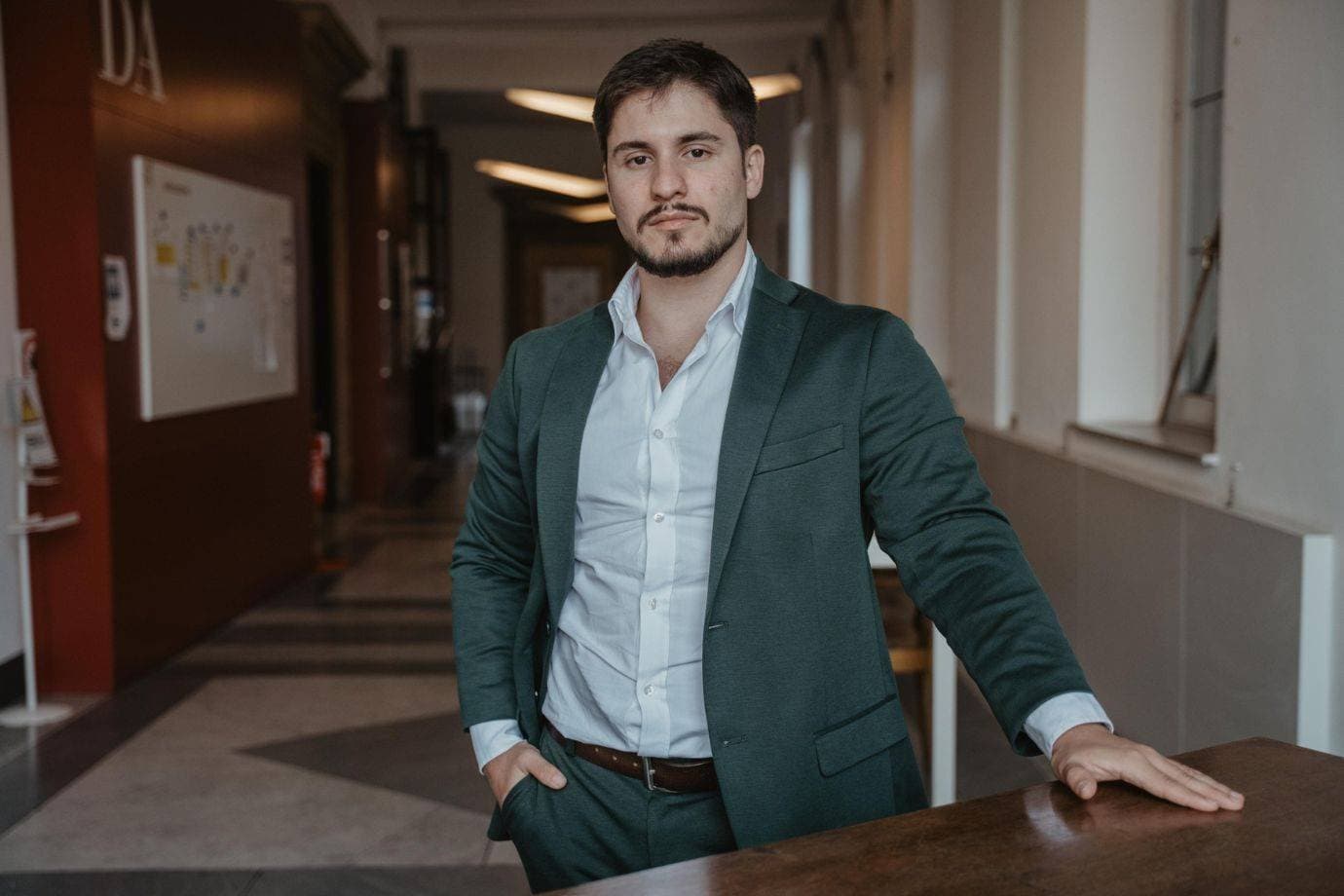 Ele largou a carreira de médico para encontrar R$ 28 milhões 'escondidos' no caixa de empresas