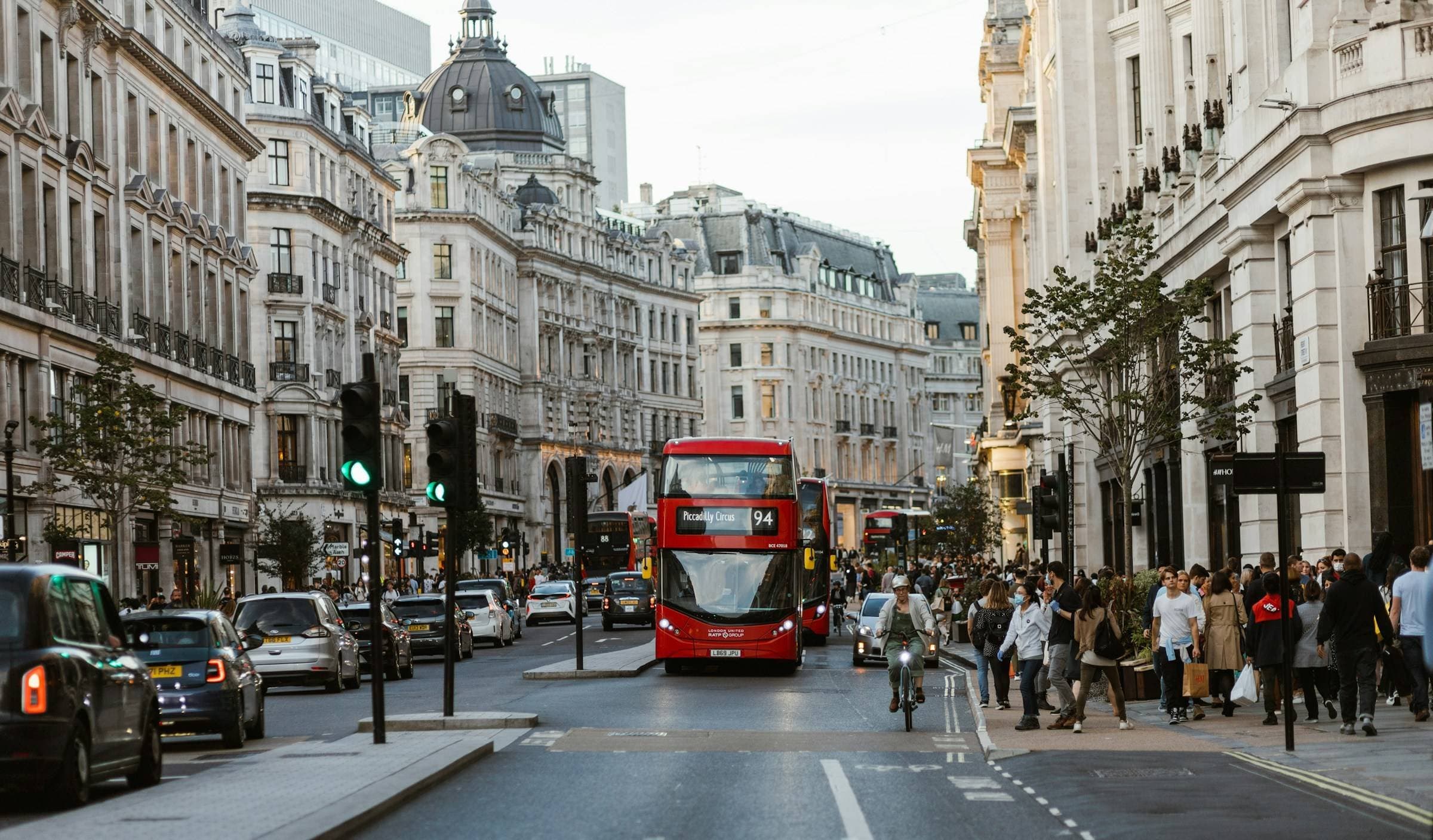 Bolsa de Londres aposta em 'pregão da madrugada' com início até 2027