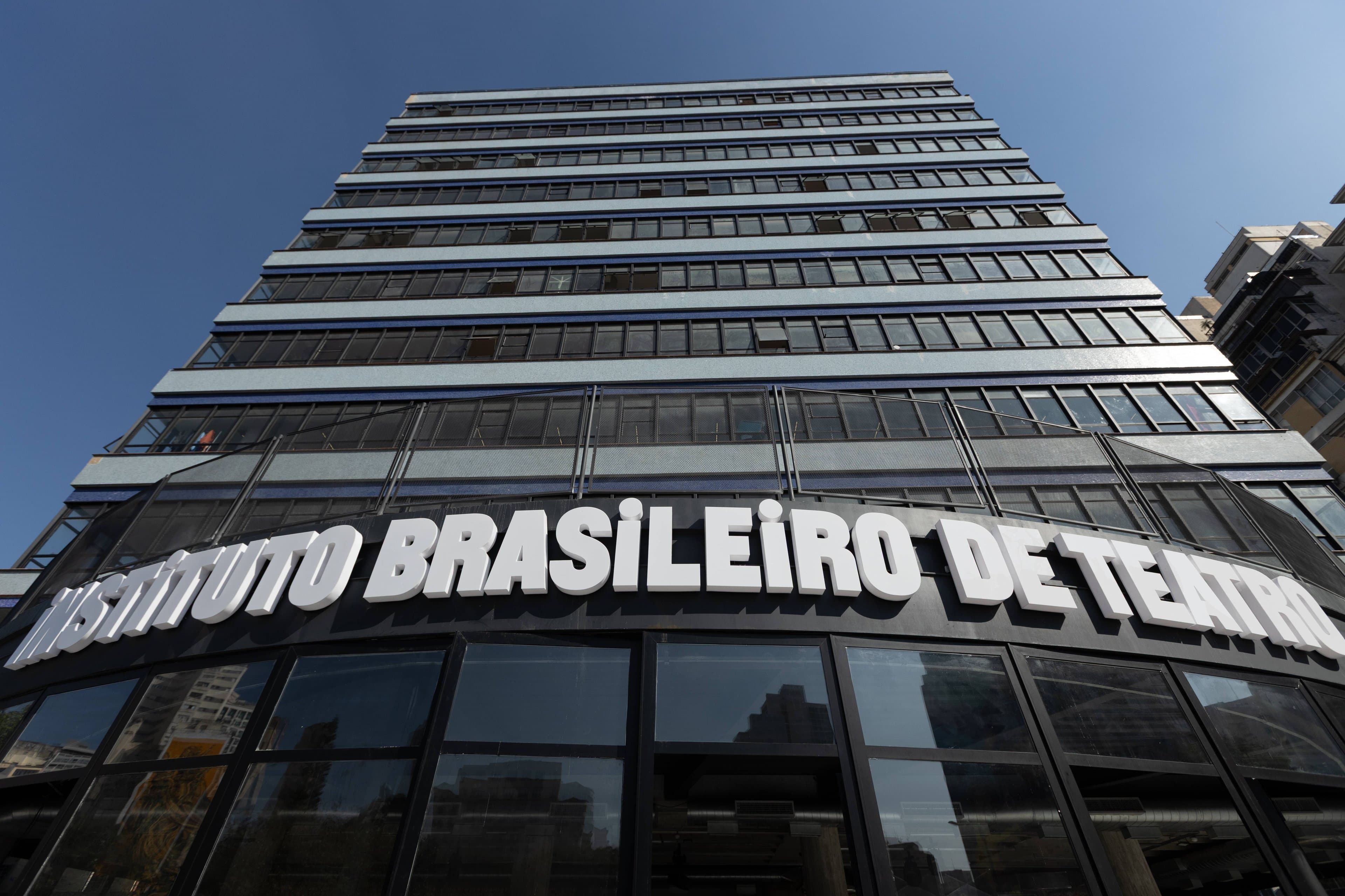 Retrofit de R$ 45 milhões cria polo teatral em prédio histórico do centro de SP