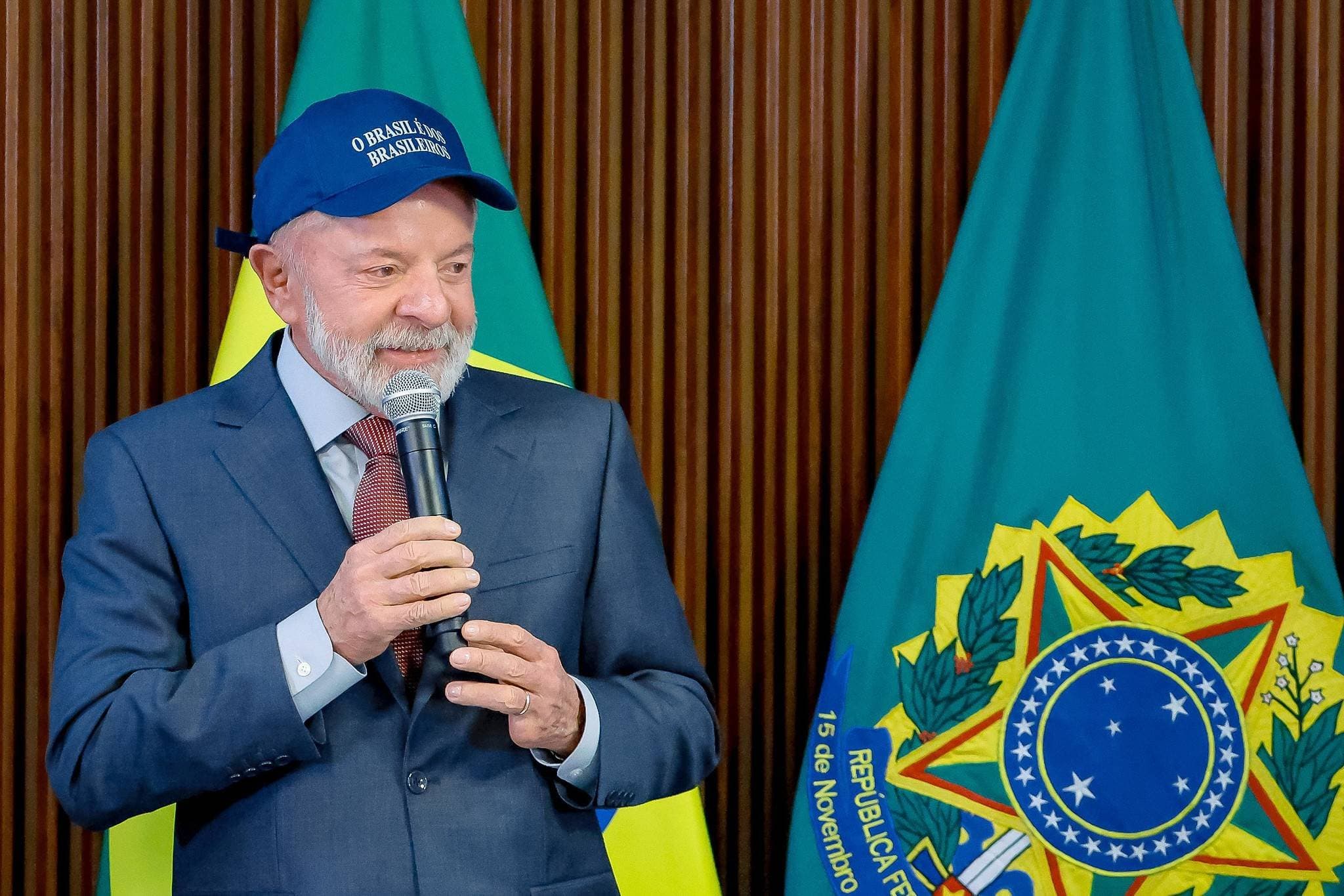 Governo Lula reduz em R$ 5,7 bi bloqueio no Orçamento de 2026