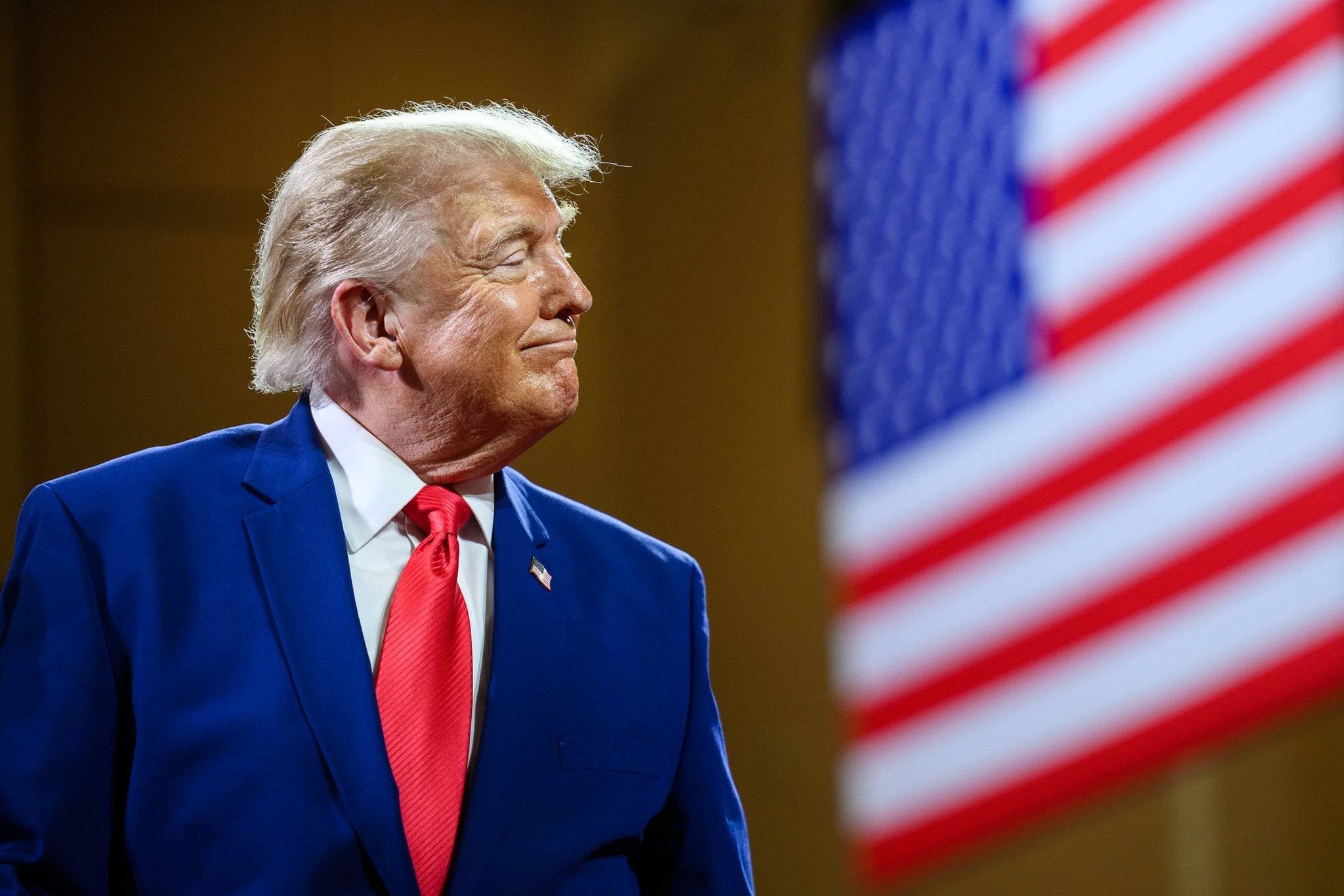 Trump 2028? Presidente 'brinca' sobre '4º mandato' em jantar remarcado após atentado