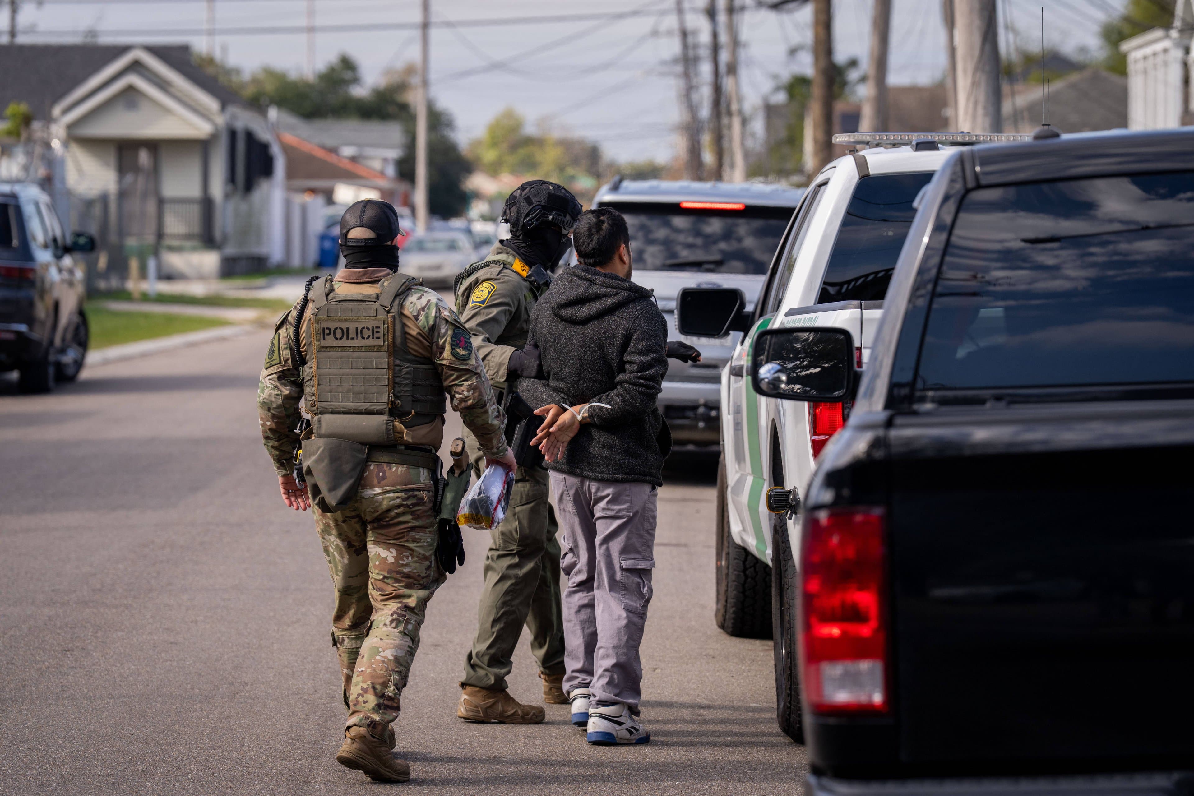 Mortes de migrantes colocam atuação do ICE em xeque