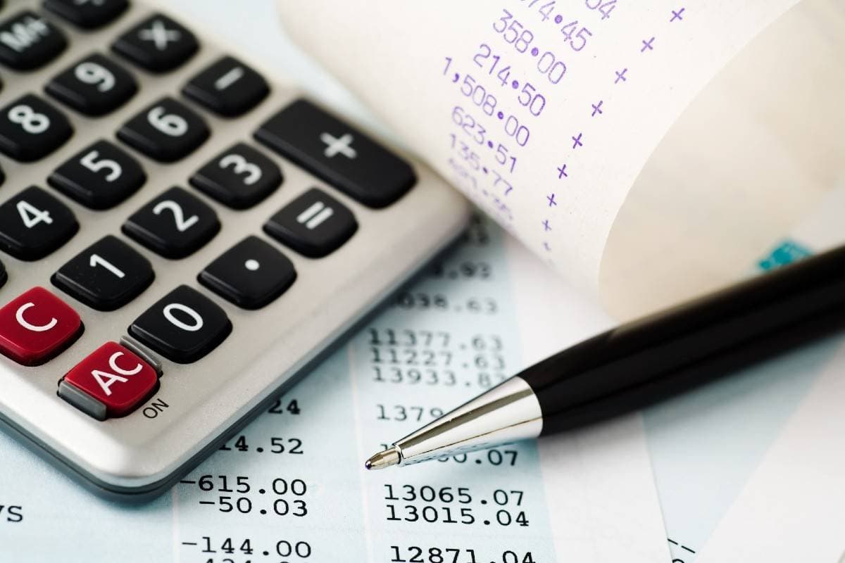 O que são IBS e CBS? Entenda as siglas que chegam às notas fiscais