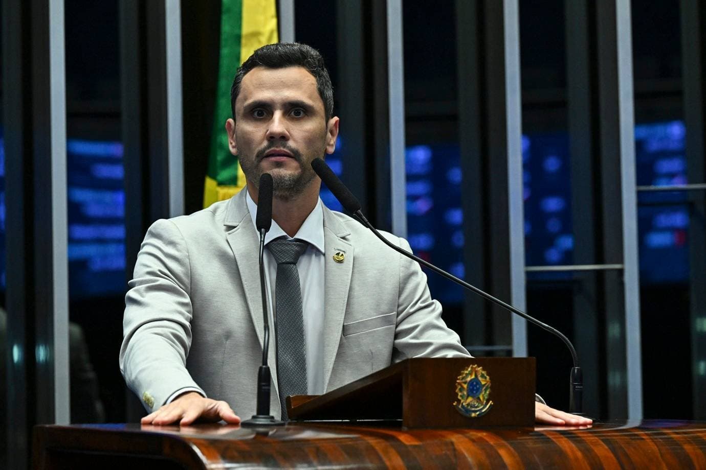 Cleitinho desiste de disputar o governo de Minas Gerais