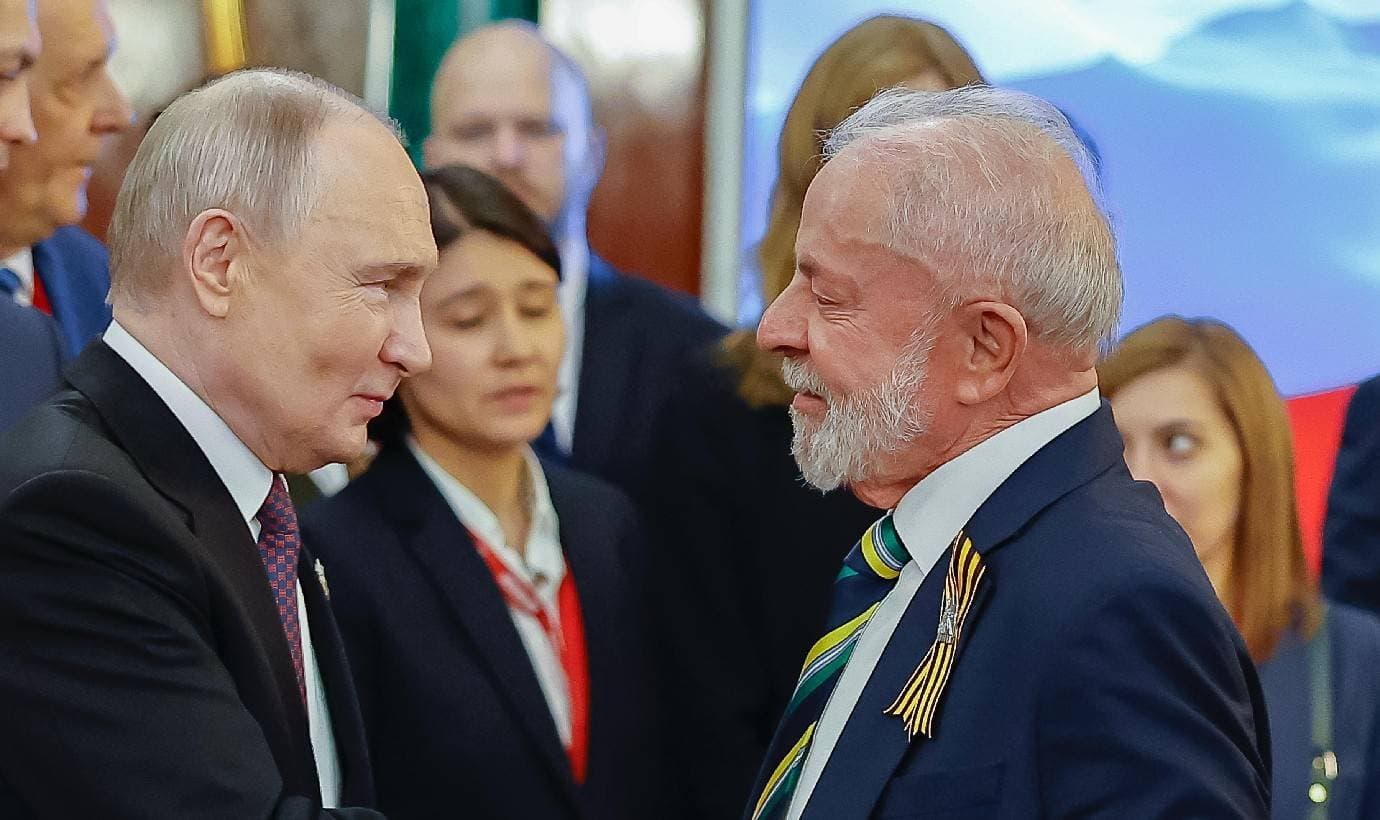 Lula telefona para Putin e discute comércio entre Brasil e Rússia
