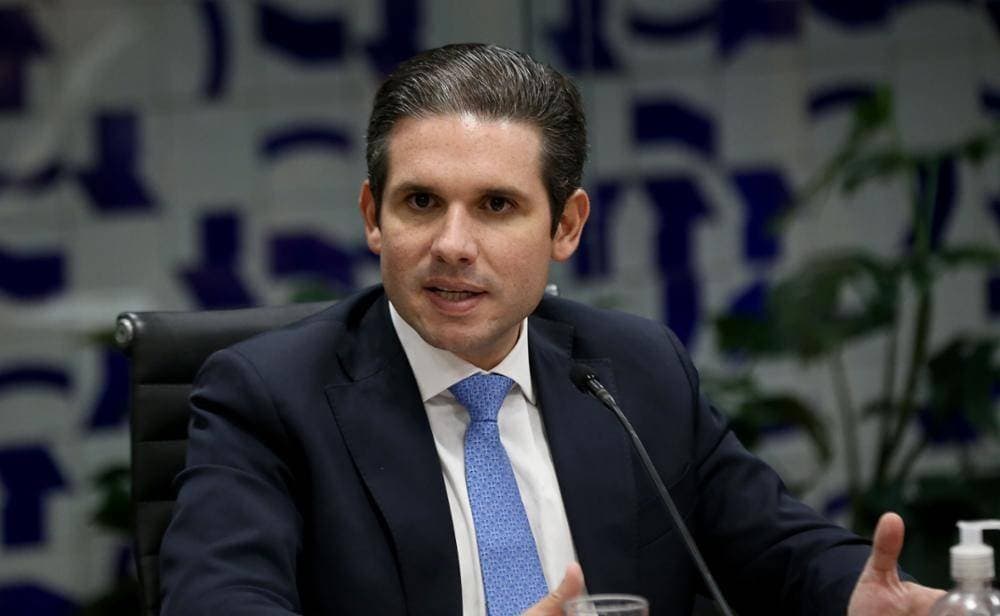Hugo Motta declara apoio à reeleição de Lula em 2026