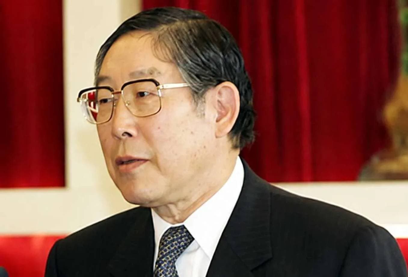 Morre aos 93 anos Hiroshi Okuda, ex-presidente da Toyota que globalizou a montadora