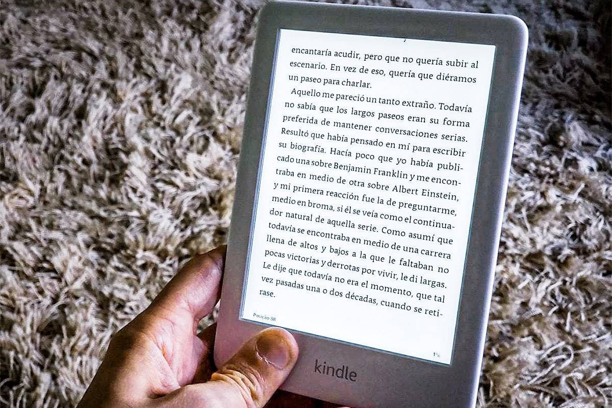 Como colocar livros no Kindle pelo PC (USB e Internet) passo a passo