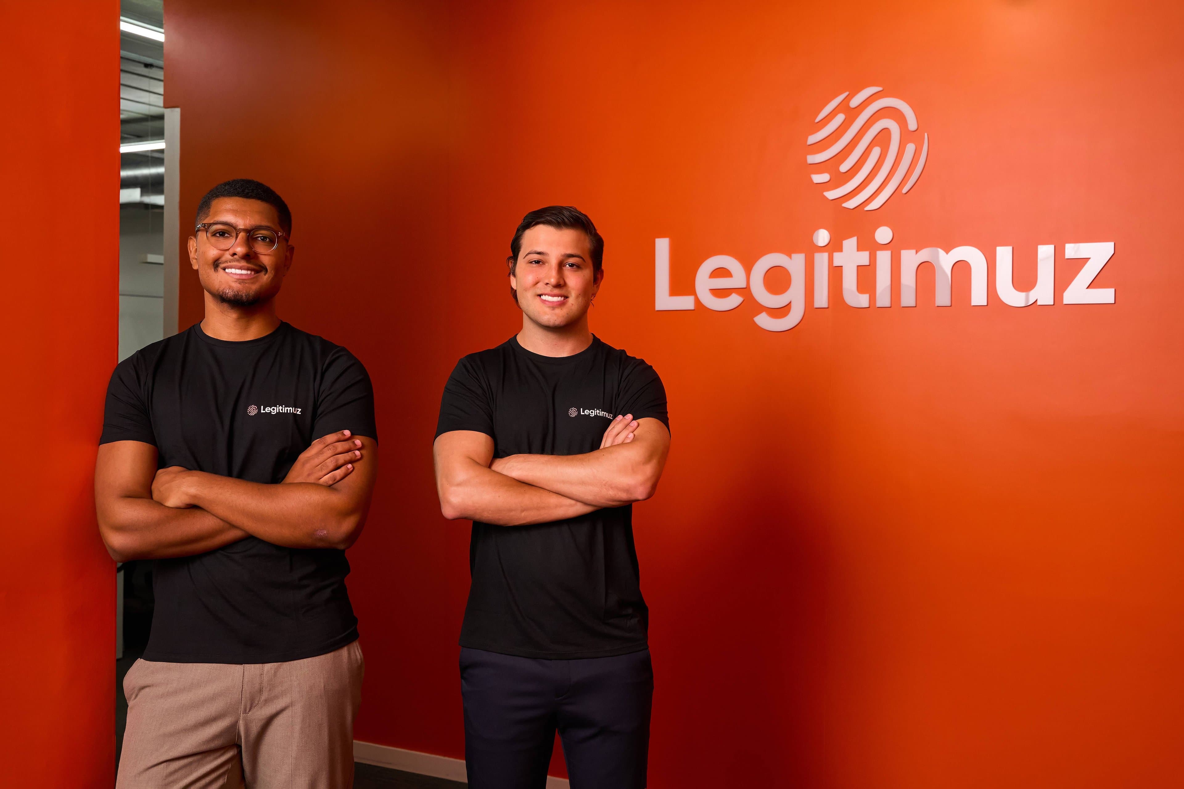 Aos 18 anos, eles criaram uma startup antifraude que hoje fatura R$ 100 milhões