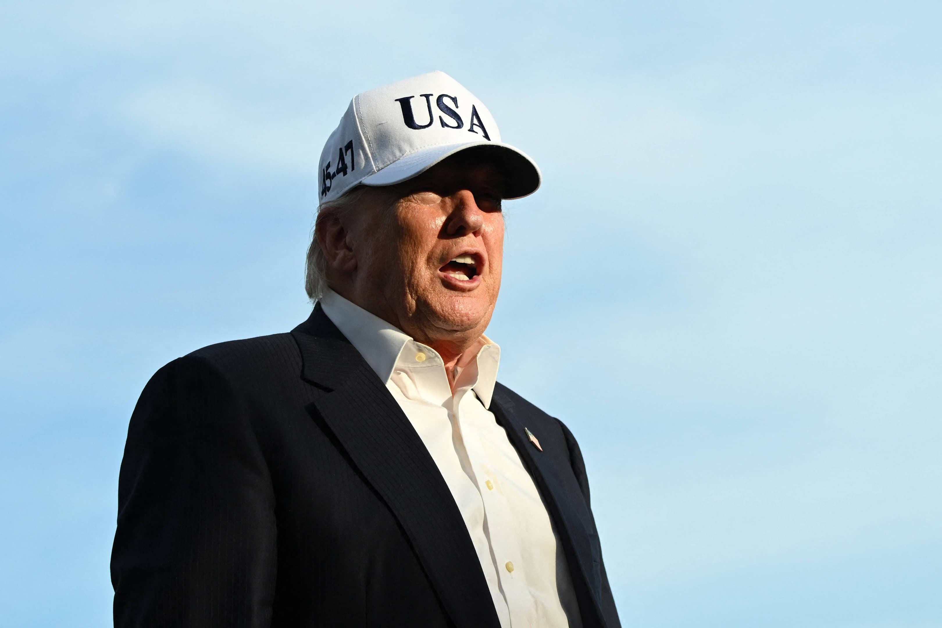 Trump anuncia 'maior acordo de petróleo da história' com a Venezuela