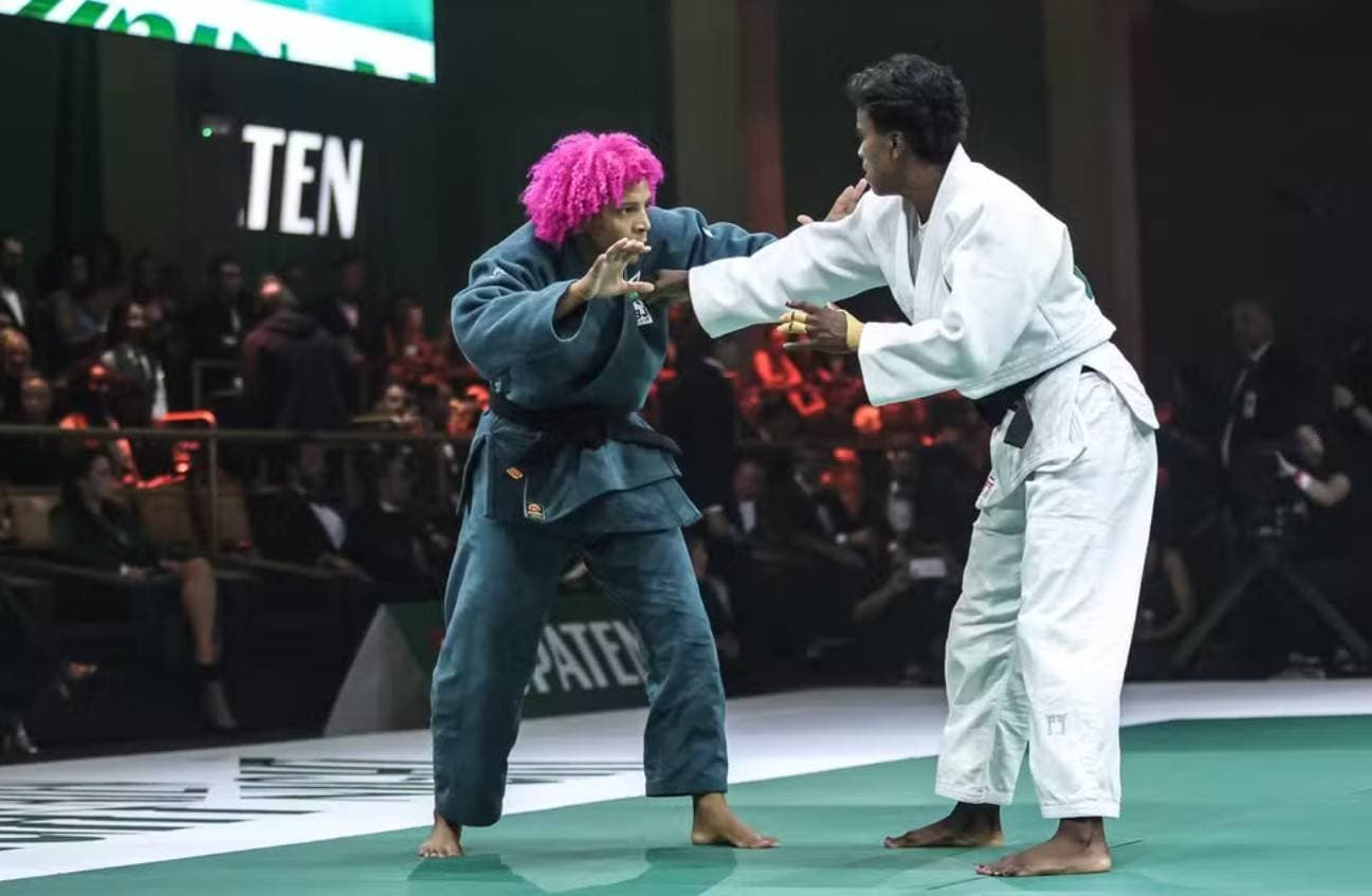 Rafaela Silva vence vice-campeã olímpica na estreia do judô no Spaten Fight Night 3