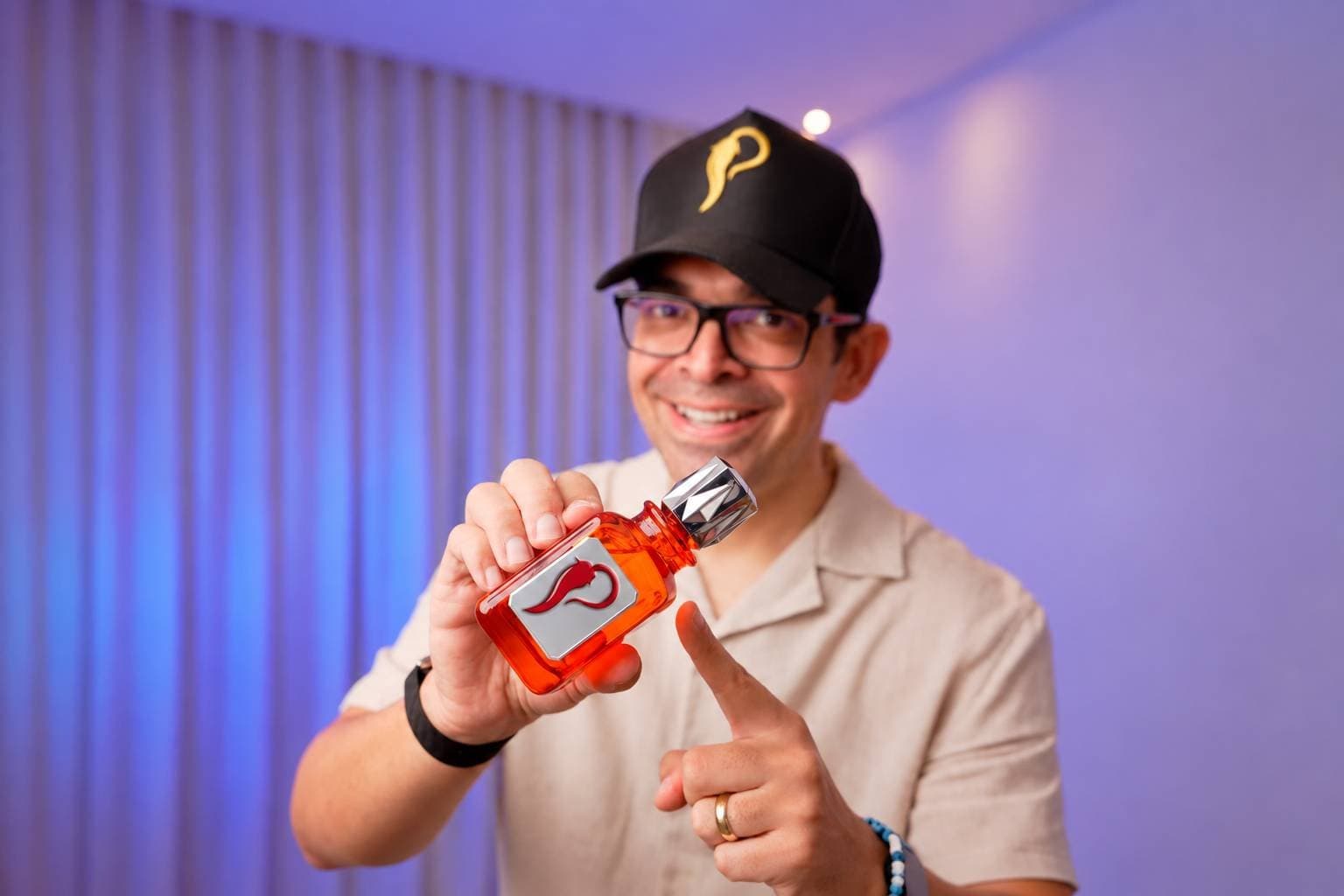 Ele filmava casamento no interior de SP e hoje é o número 1 do TikTok Shop no Brasil