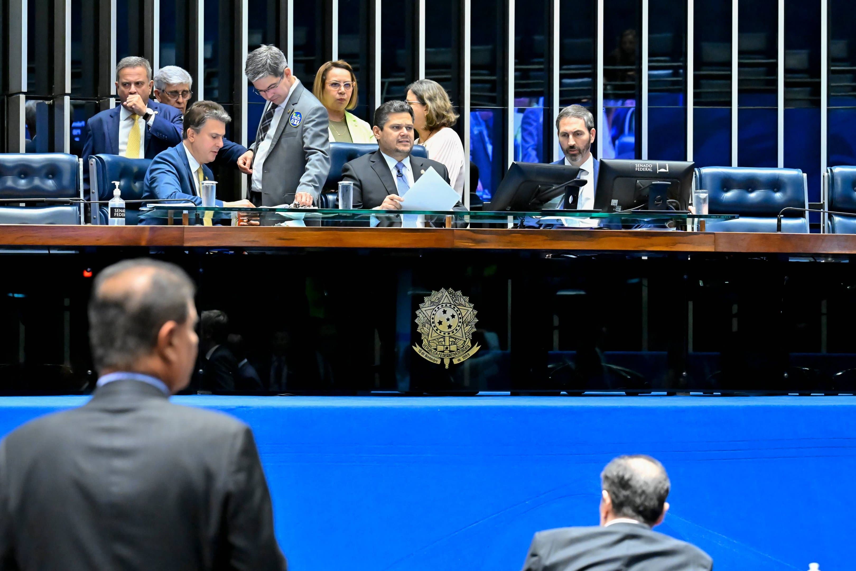 Senado aprova PL dos Minerais Críticos com R$ 5 bi em incentivos fiscais