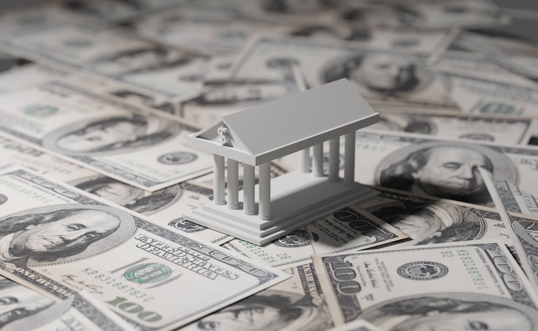 Fed projeta corte de juros e inflação na meta apenas em 2028
