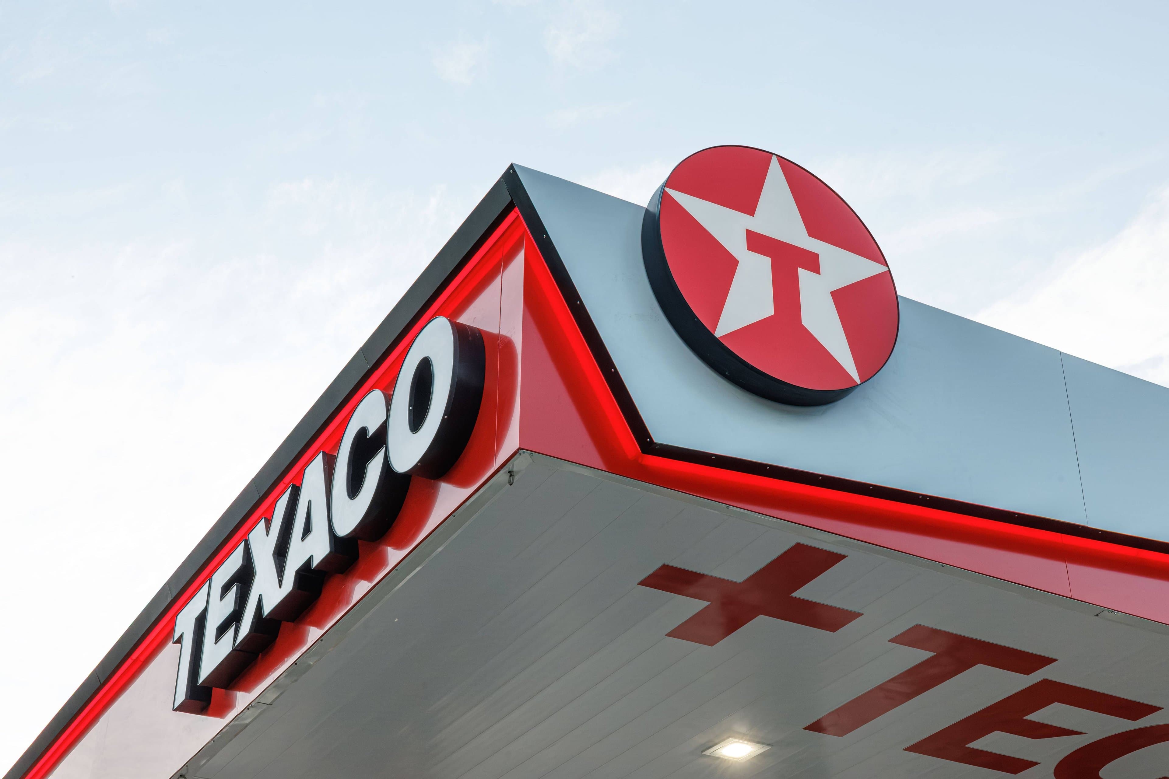 Gigante americana Texaco abre primeiro posto em São Paulo com gasolina grátis