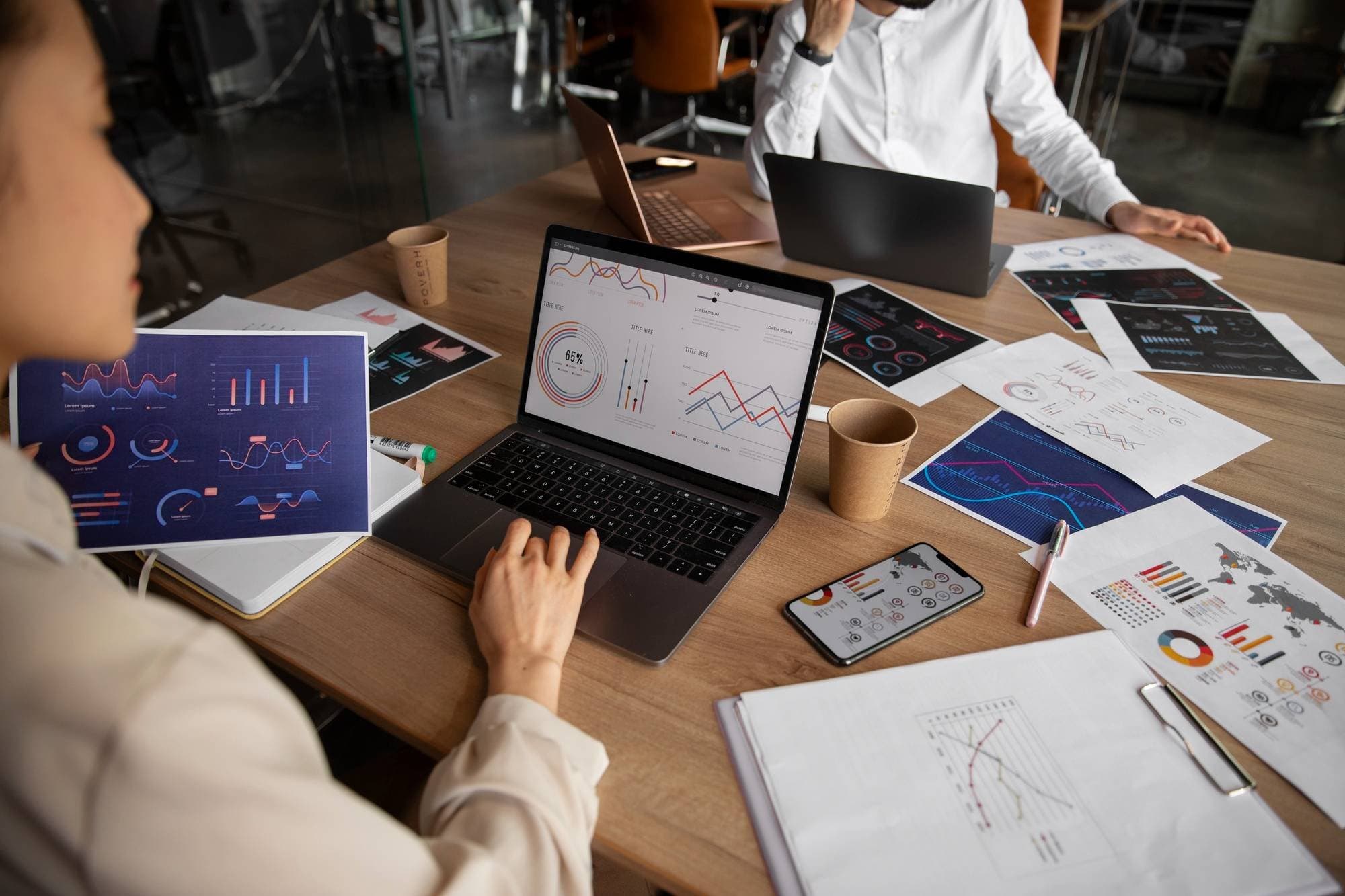 65% dos CMOs dizem que a inteligência artificial vai mudar seu trabalho em dois anos — entenda como