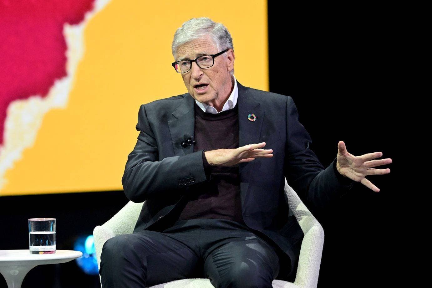 Como a IA afetará o Brasil? O alerta de Bill Gates para os empregos no país