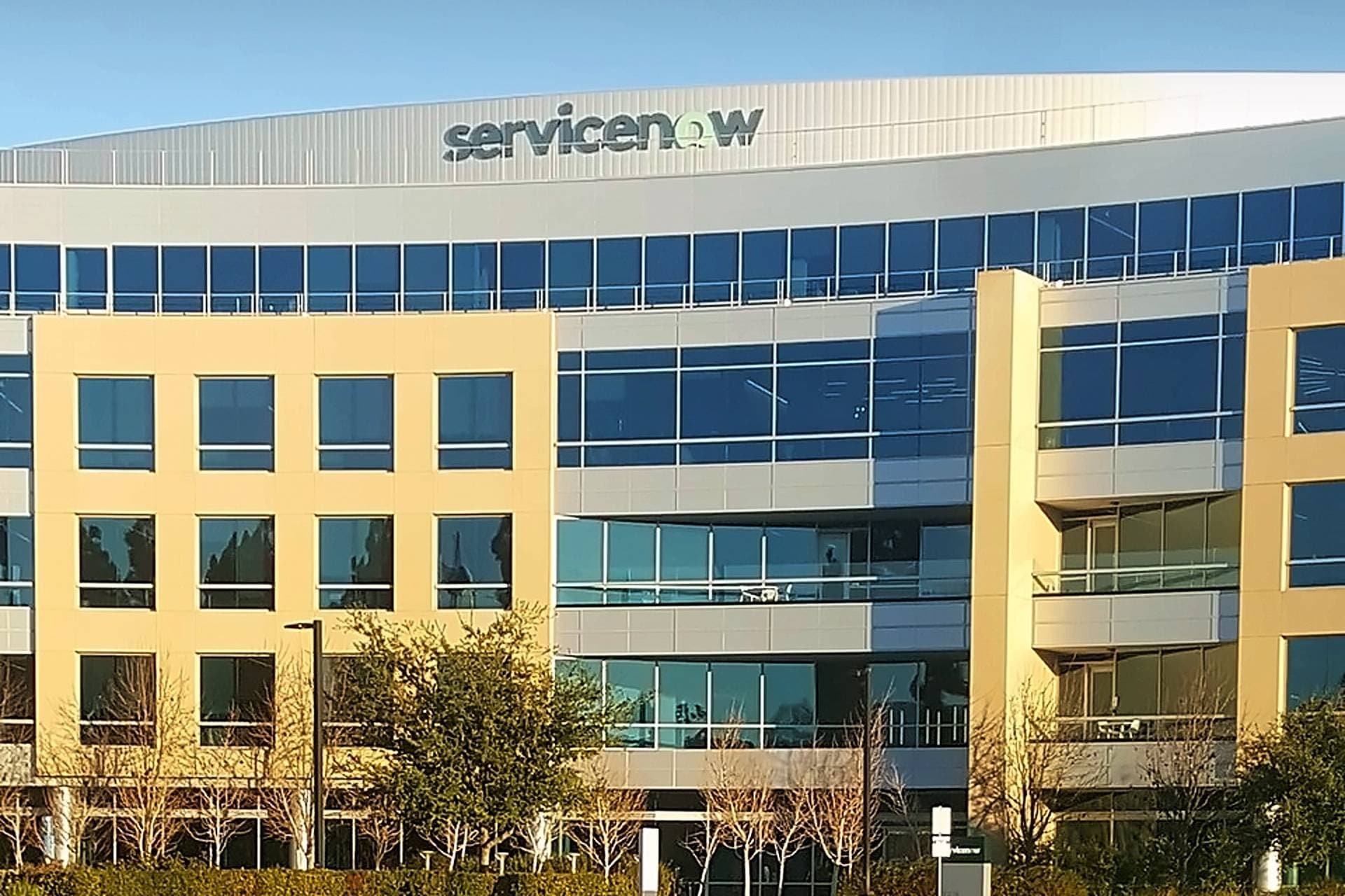 Quem controla os agentes de IA? ServiceNow anuncia ‘passaporte’ digital
