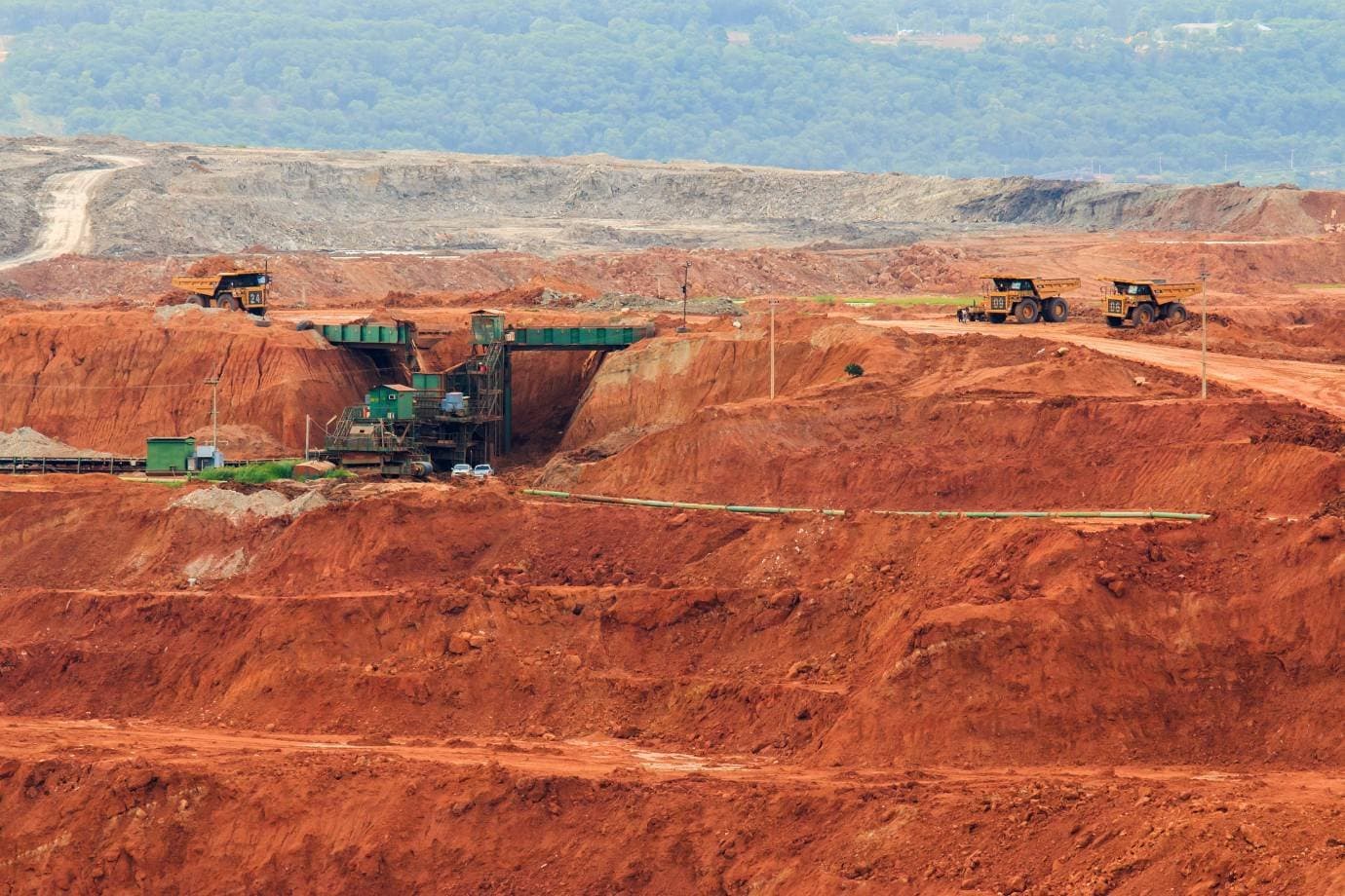 O tesouro escondido nas cavas: como a mineração pode se transformar na bateria do Brasil?