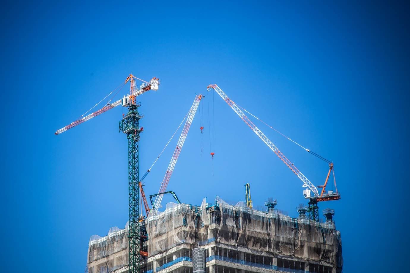 Fim da escala 6x1 pode encarecer imóveis em 5,5%, alerta Abrainc