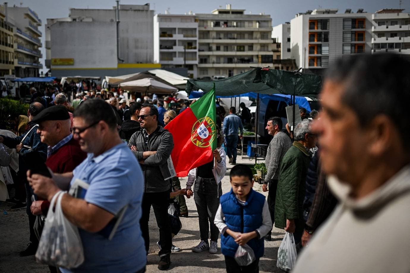 Lula vence Flávio Bolsonaro em Portugal com 59,4% dos votos
