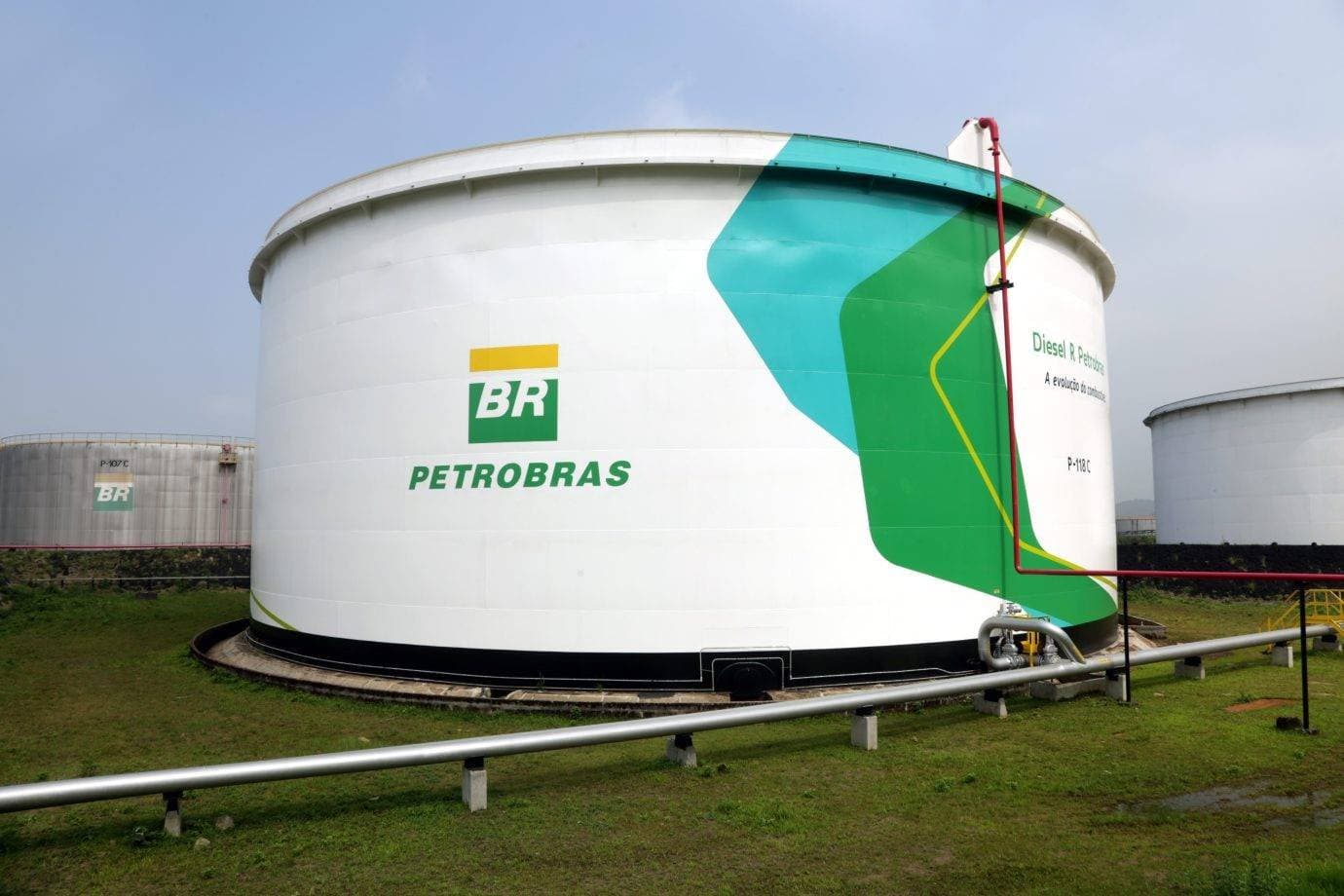 Governo prorroga subsídio do diesel por 30 dias; valor segue em R$ 2,12