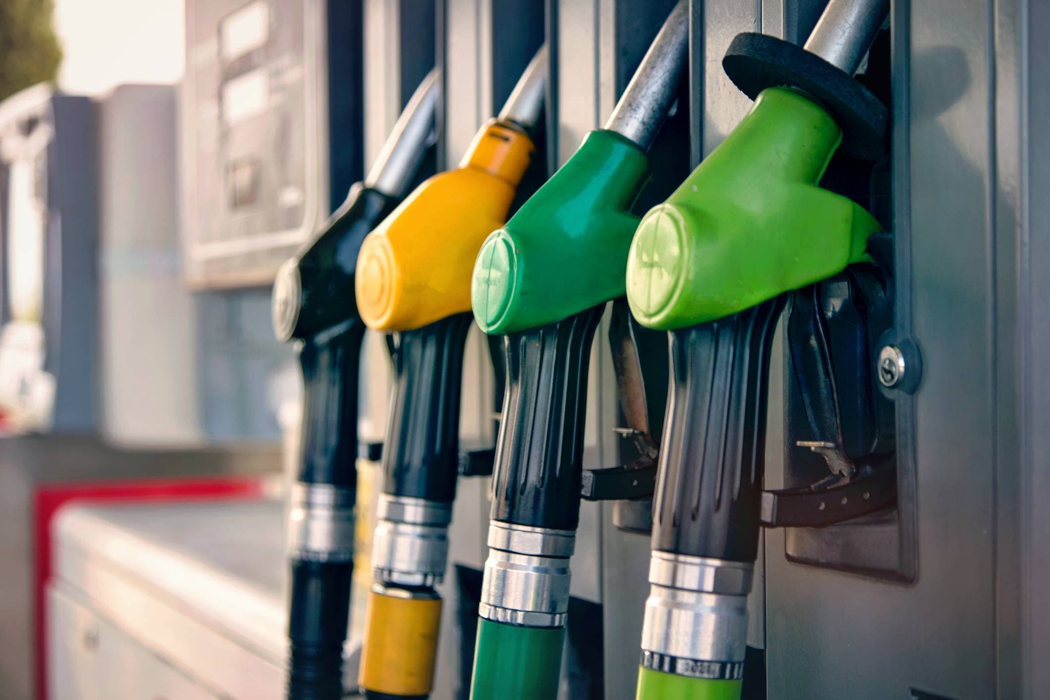 Gasolina, diesel e gás de cozinha mais caro em 2027; veja qual será a alta e impacto no IPCA
