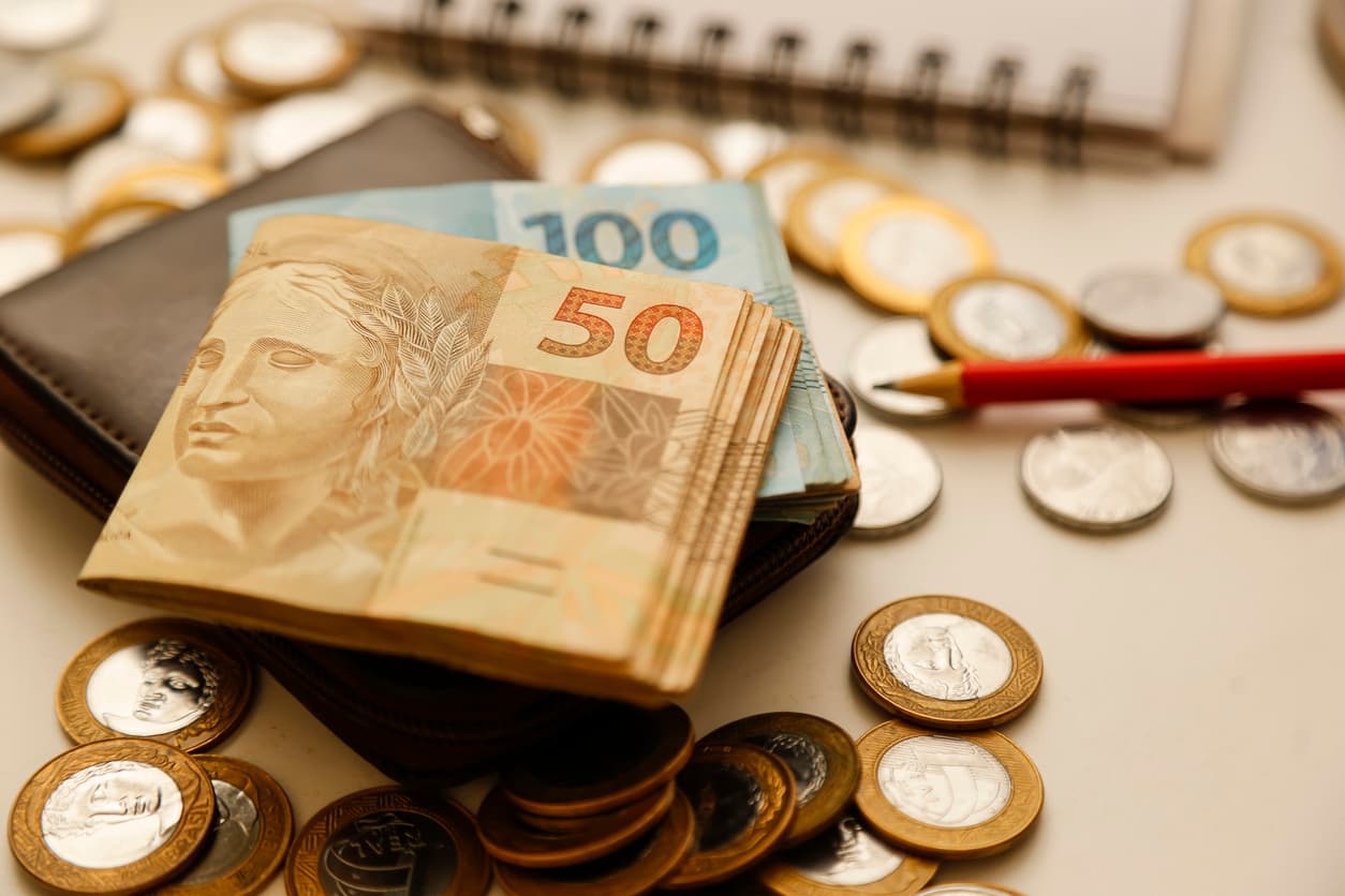Neobancos viram principal porta de entrada no crédito, mas inadimplência aumenta, diz estudo