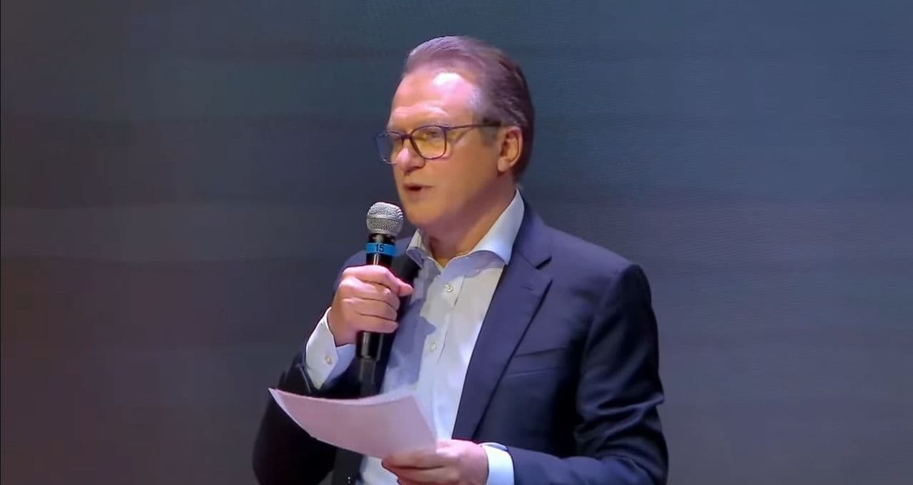 Brasil tem tempo para evitar veto da UE e precisa de ação do governo e indústria, diz CEO da JBS (JBSS32)