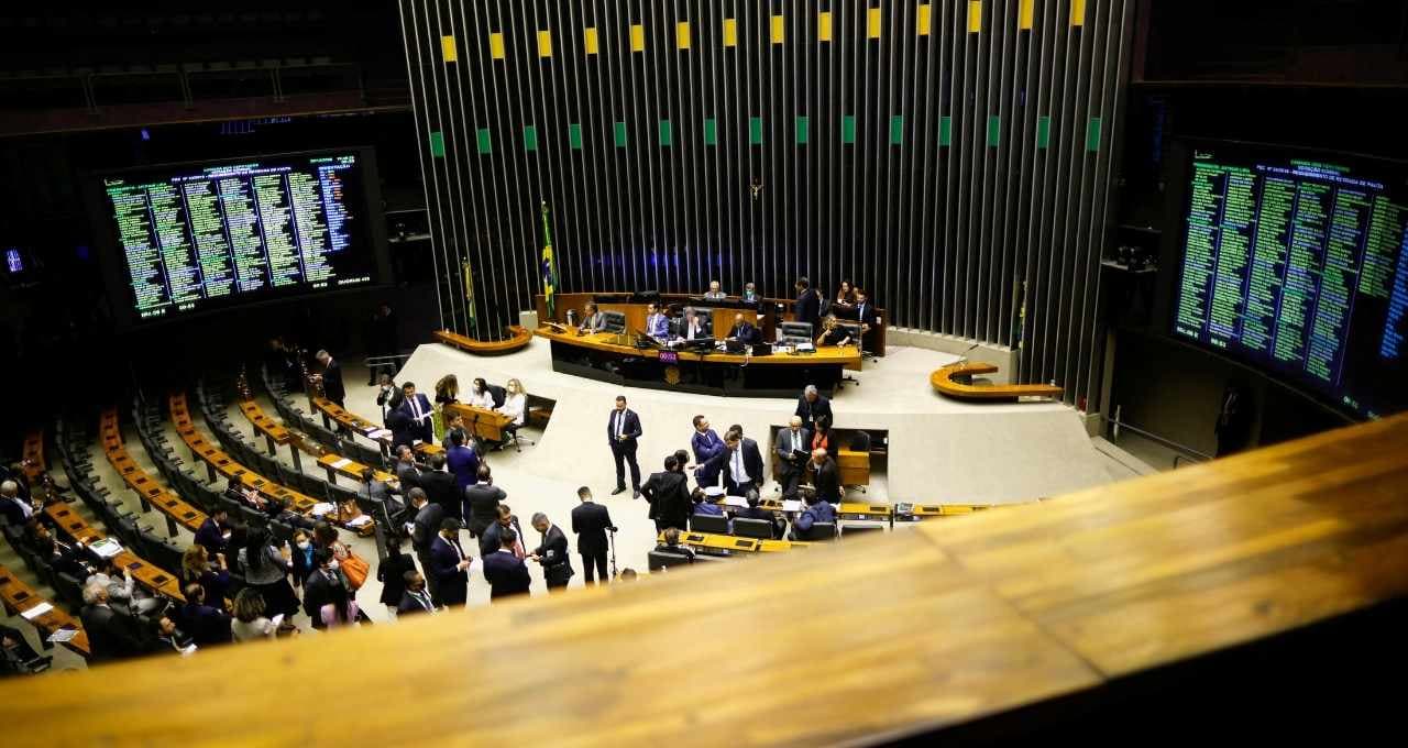 Câmara rejeita destaques à MP do frete e texto vai ao Senado
