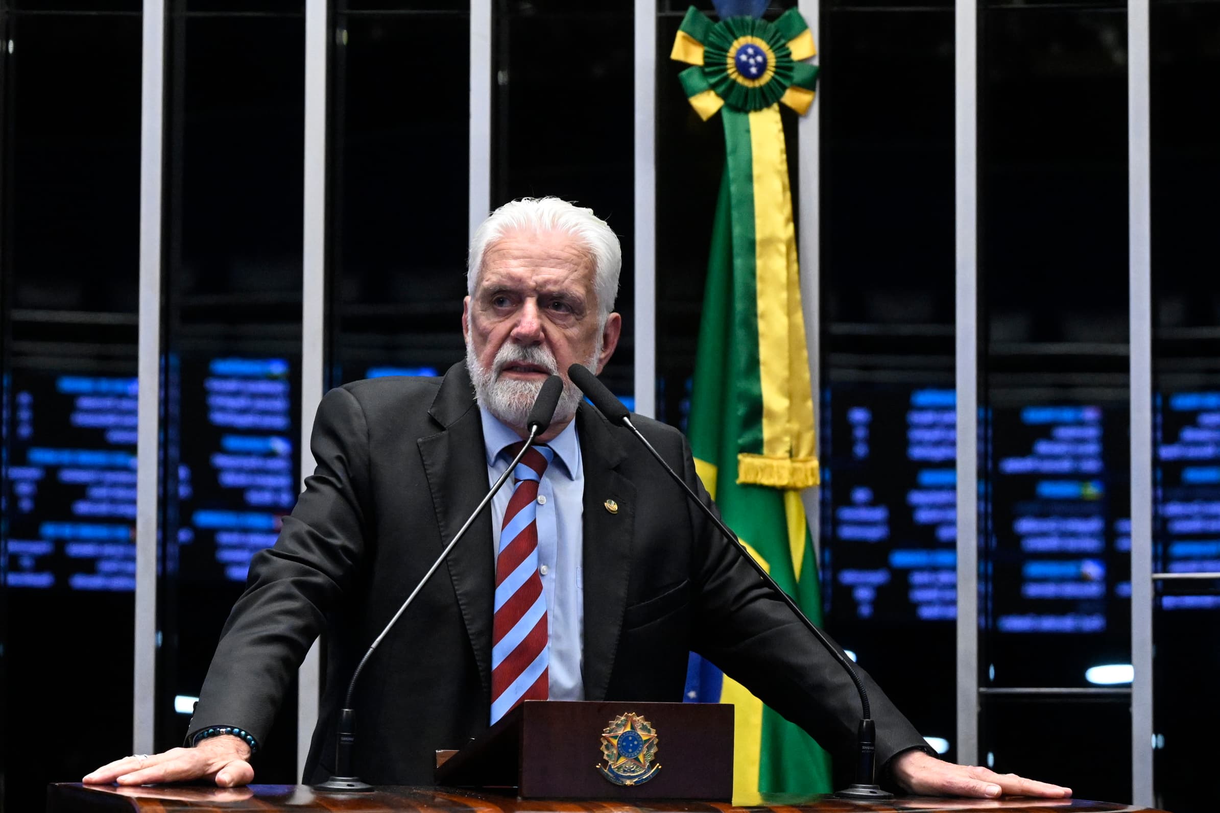 PF aponta Jaques Wagner como beneficiário de R$ 8,35 milhões para atuar em favor do Master