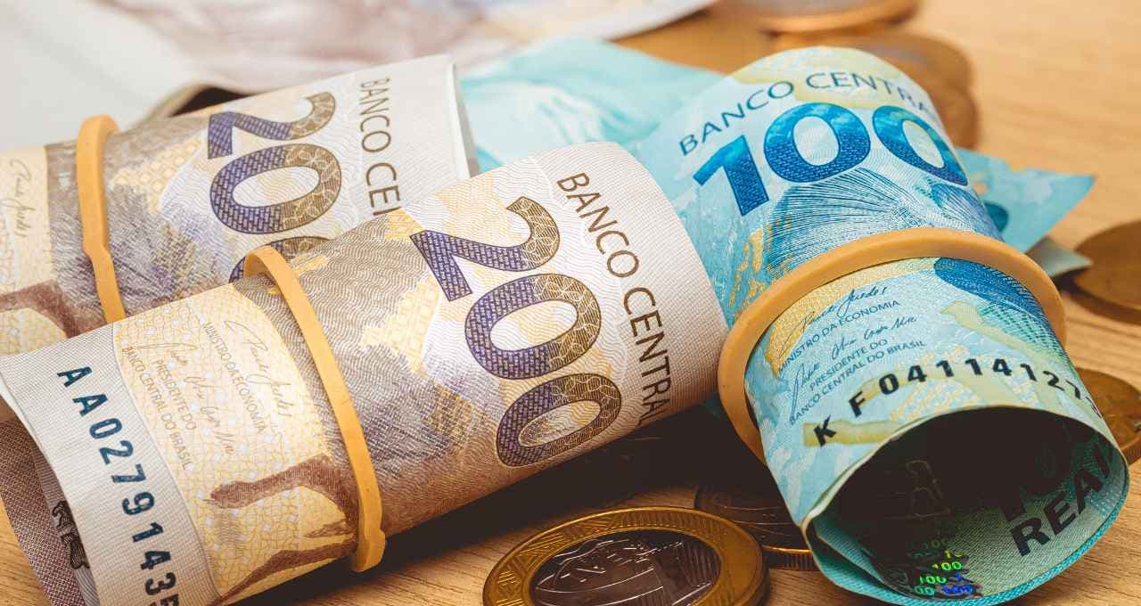 Agenda: balança orçamentária e emprego no Brasil nesta terça (30); confira