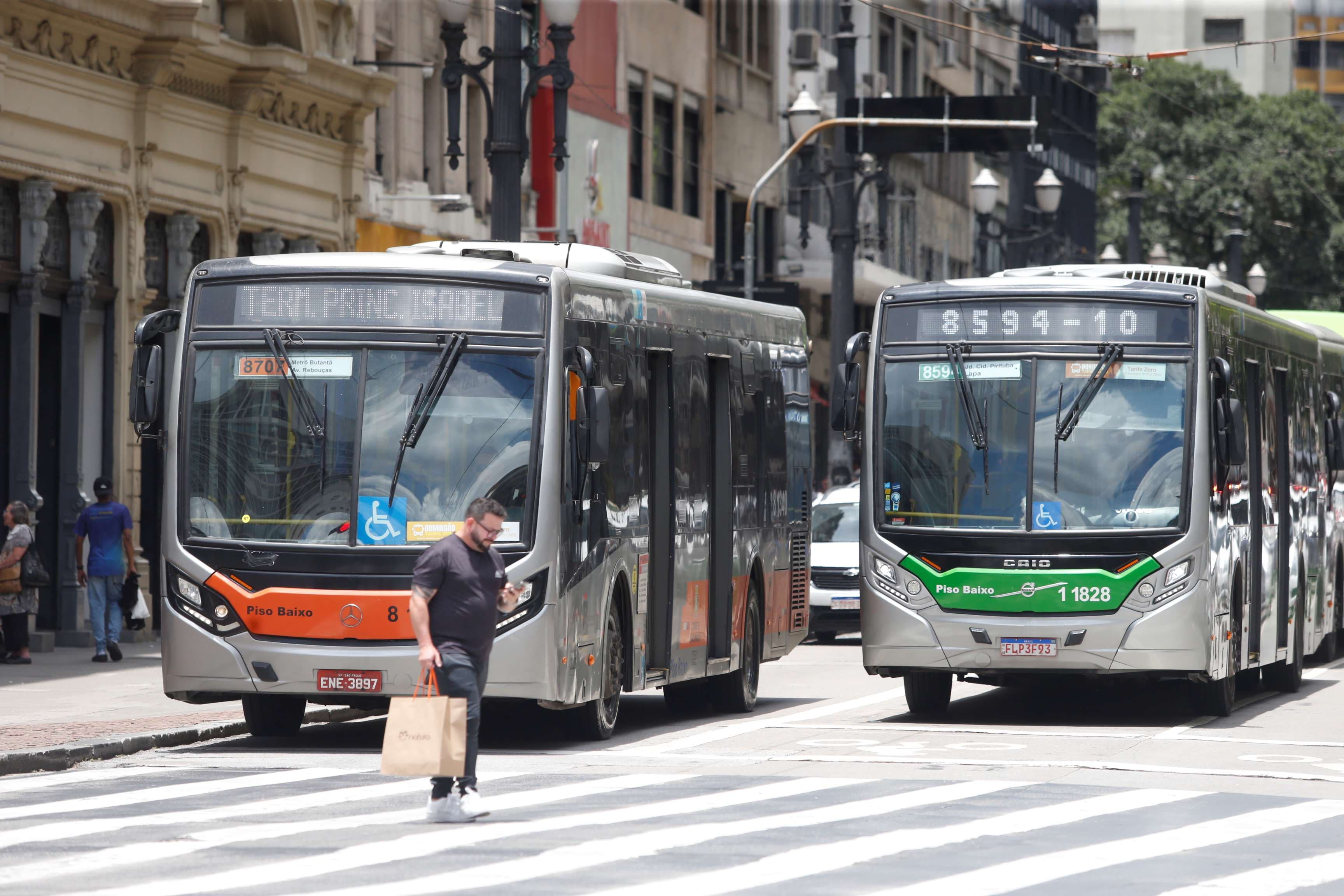 Tarifa zero no transporte público injetaria R$ 45,6 bilhões na Economia, aponta estudo da UnB