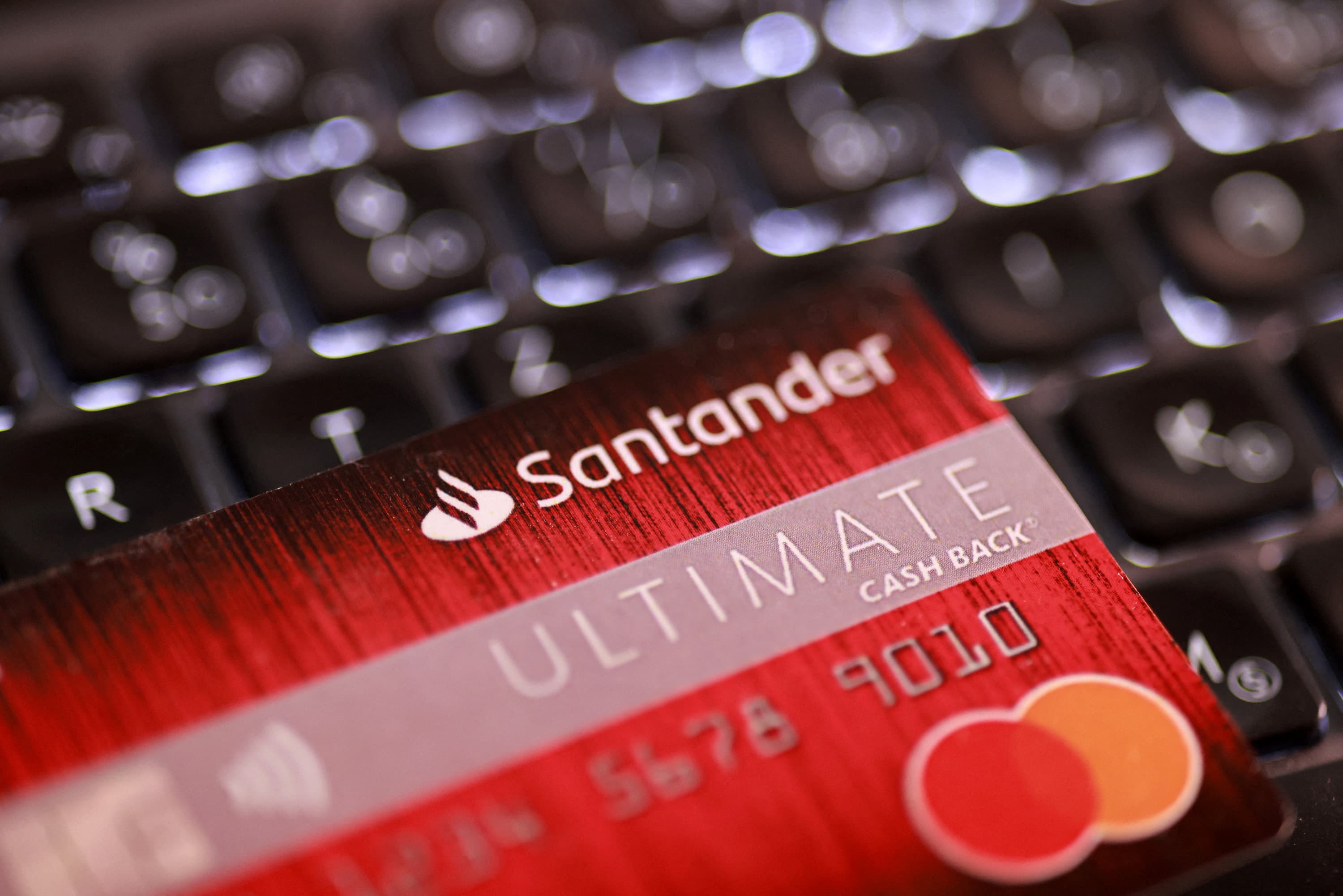 Santander reafirma metas de médio prazo após aumento do lucro líquido no segundo trimestre