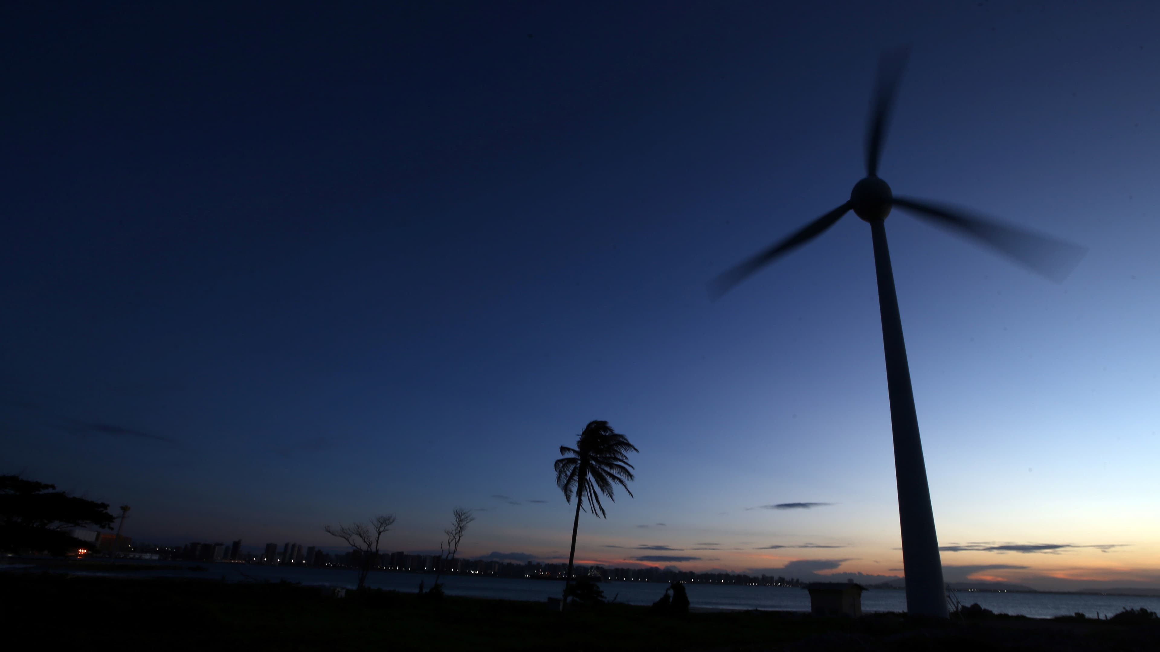 Brasil avança com ressarcimento retroativo por cortes de geração de energia renovável