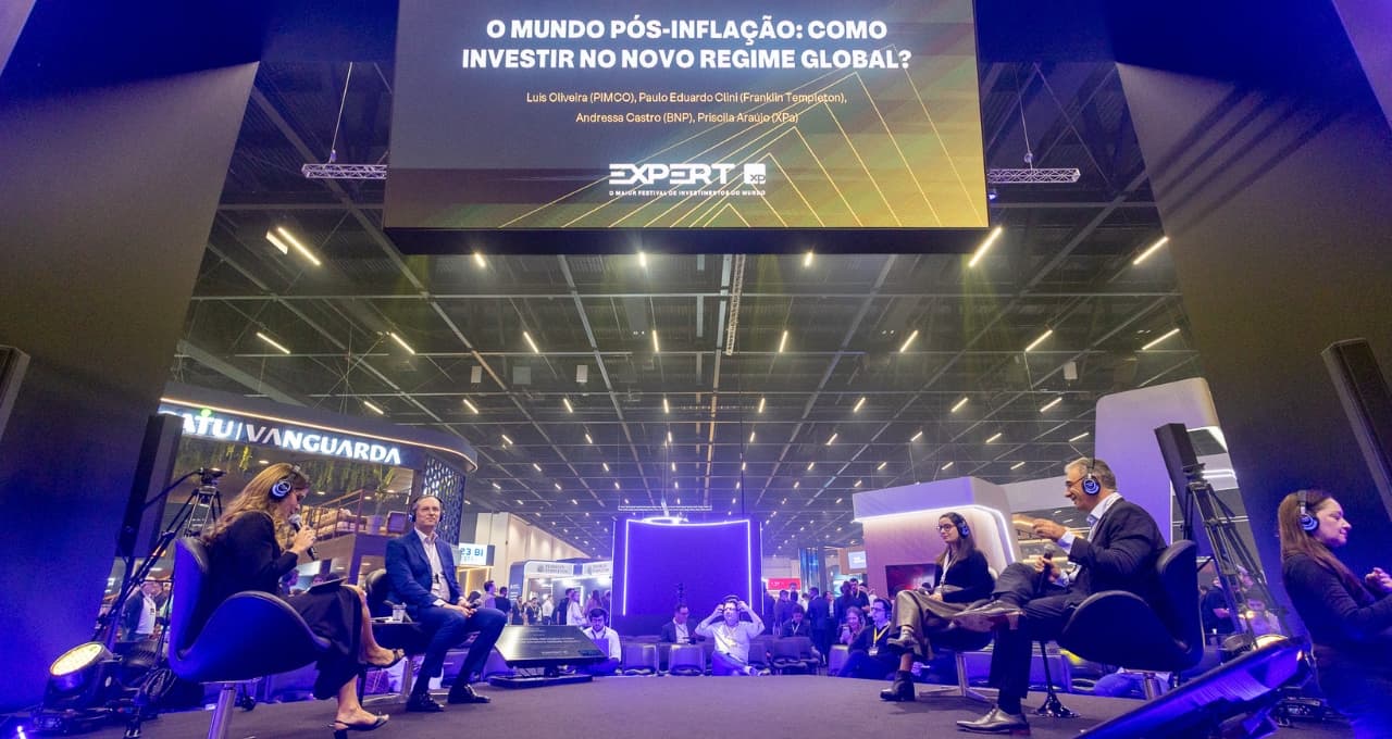 Dólar mais fraco? Caminho para perda de hegemonia é ‘estreito’, avaliam gestores