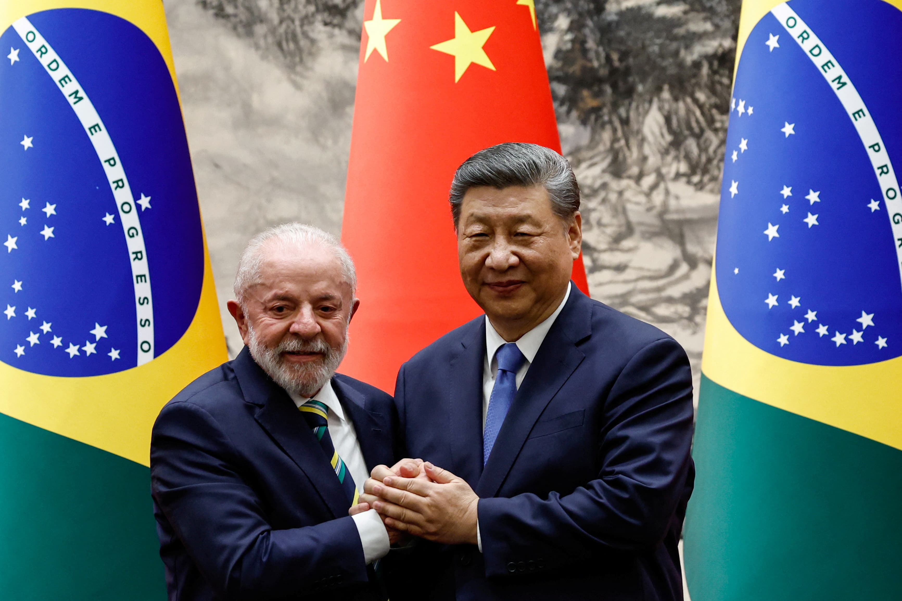 Lula e Xi Jinping defendem aceleração de negociações para acordo Mercosul-China